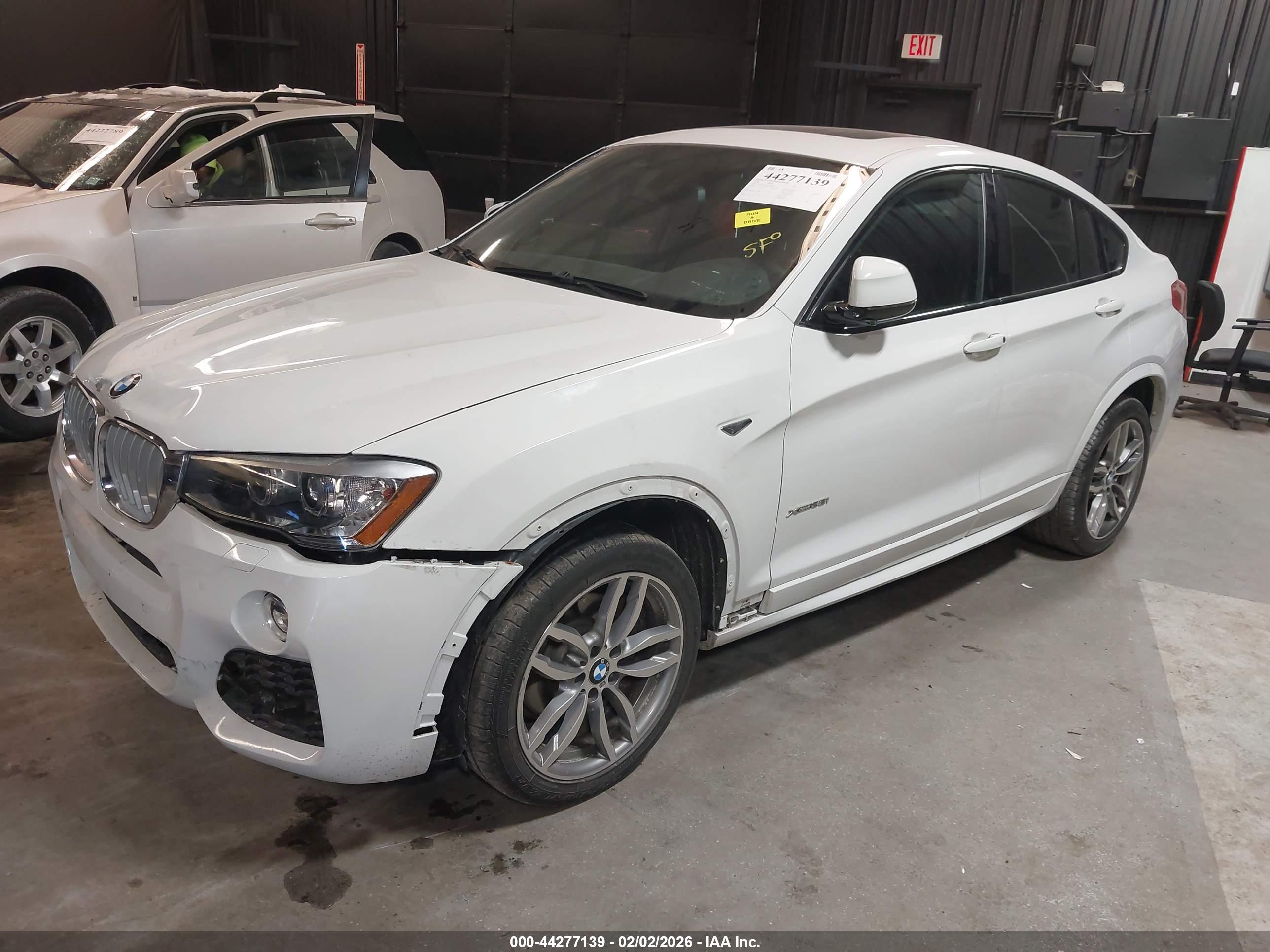 BMW X4 image 2