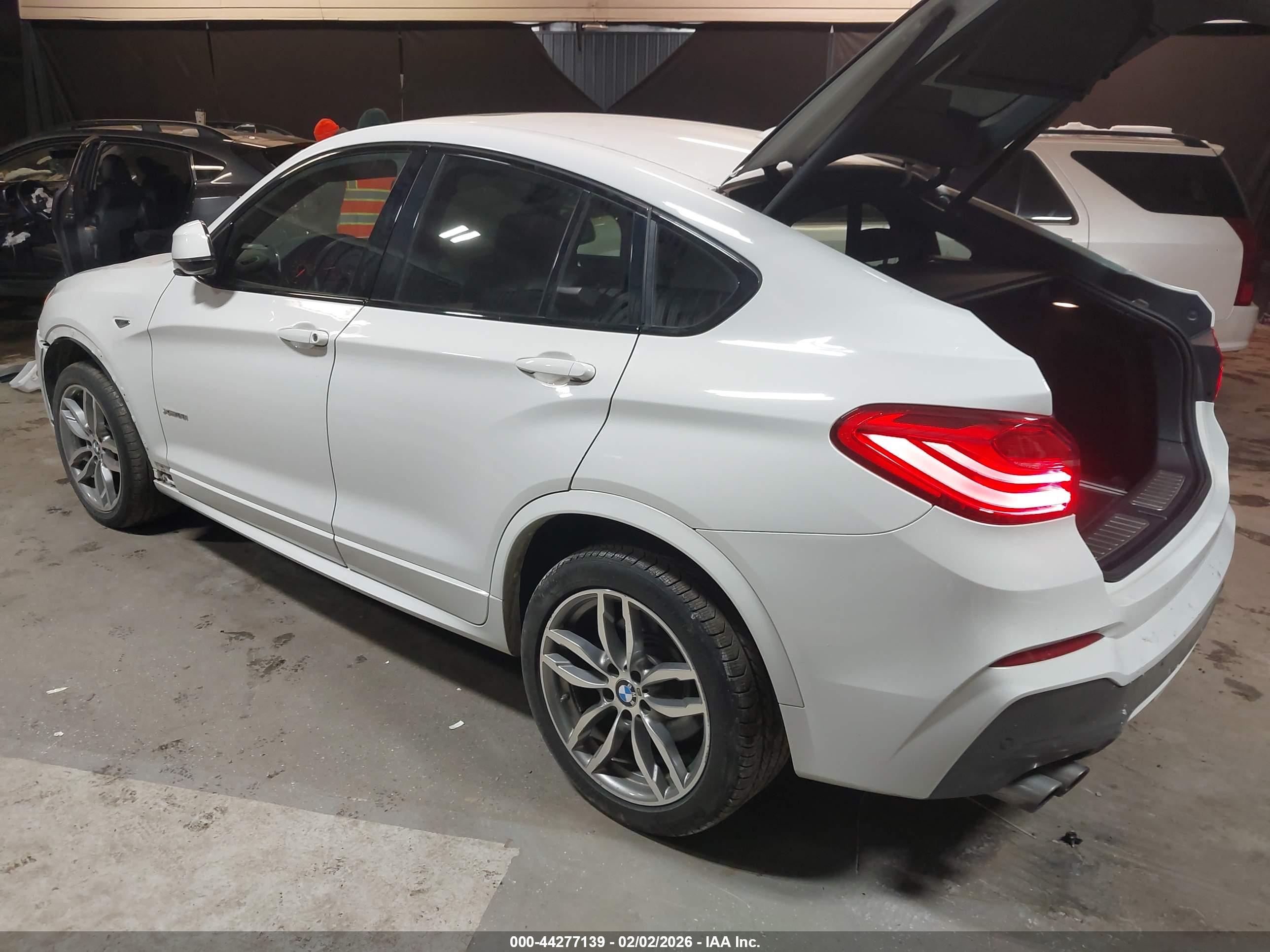 BMW X4 image 3