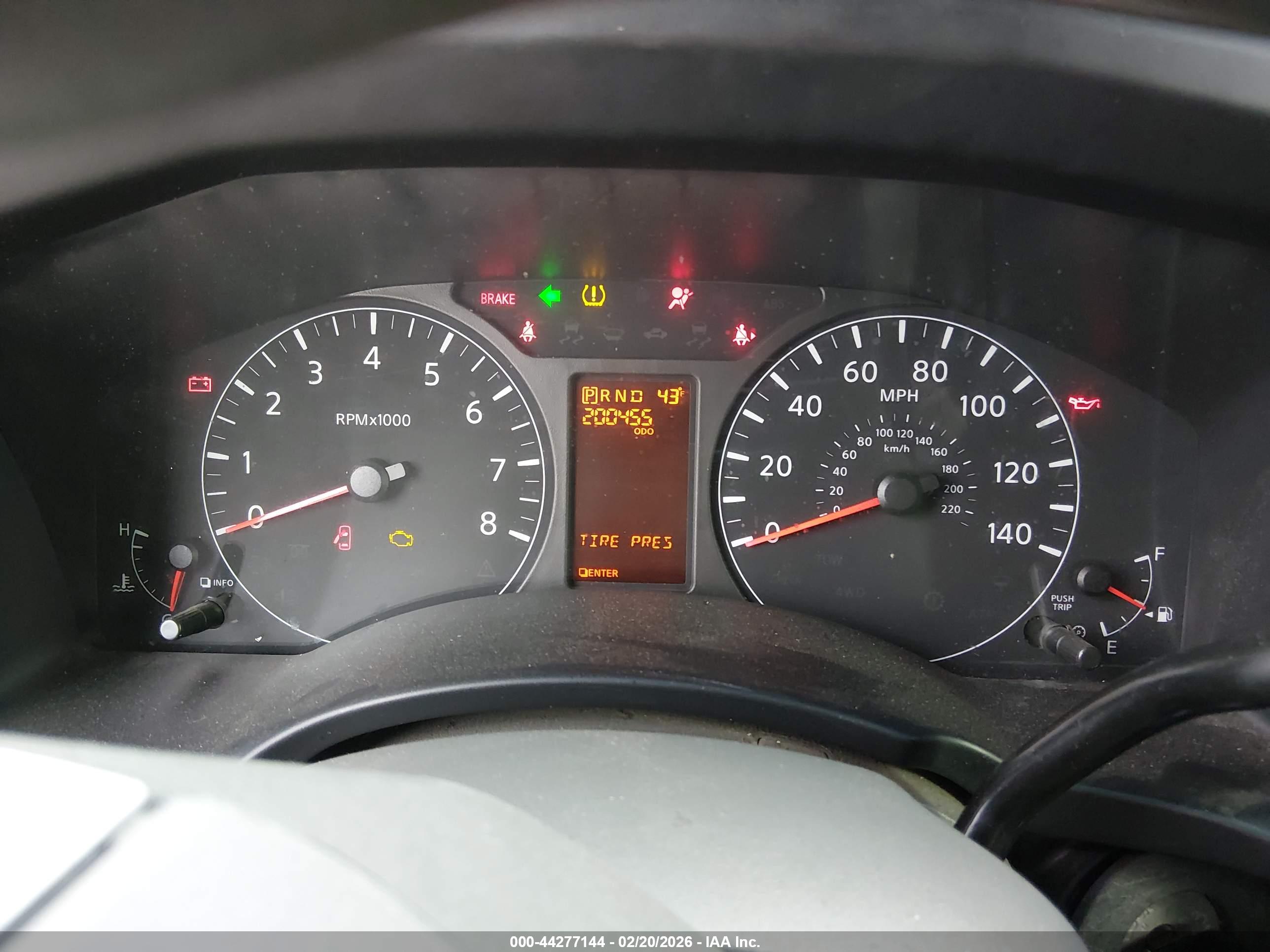 NISSAN NV image 7