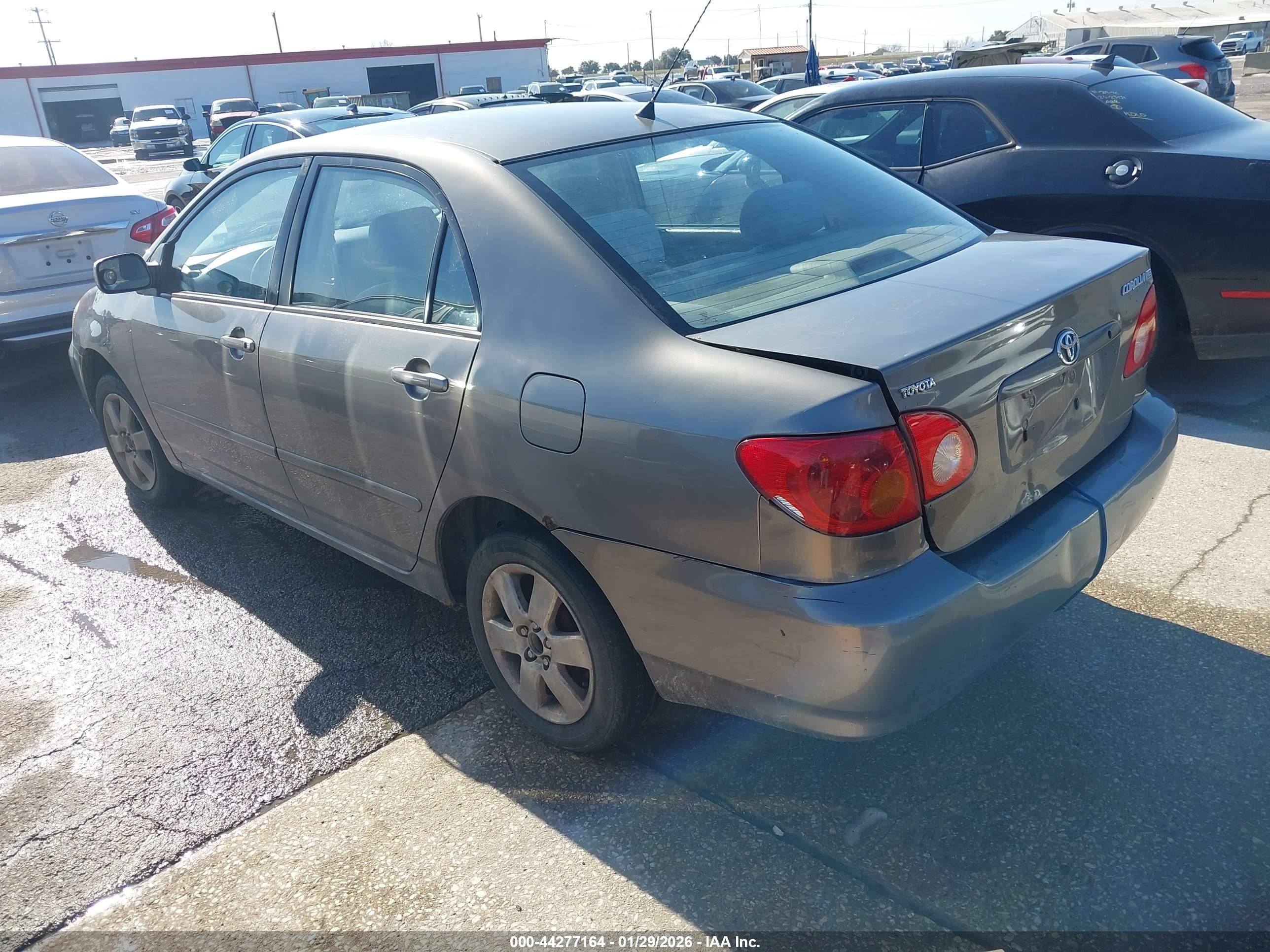 TOYOTA COROLLA image 3