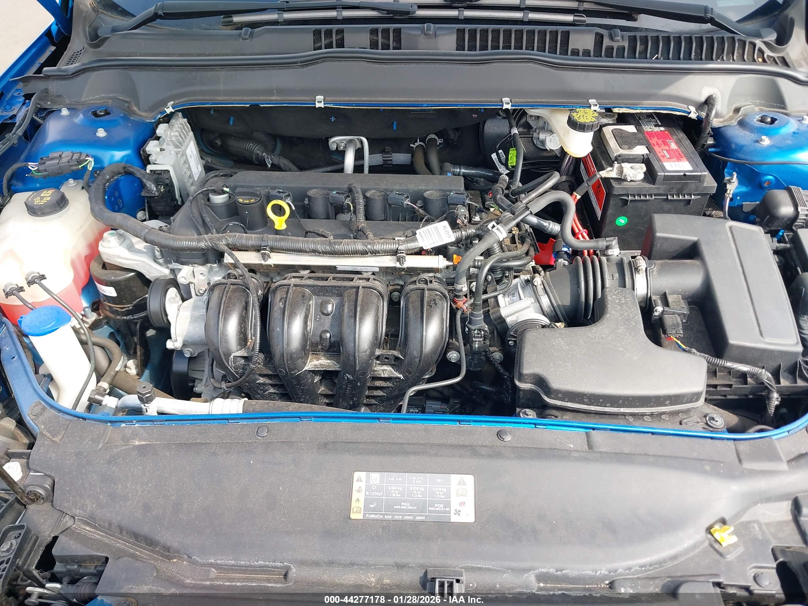 FORD FUSION image 10