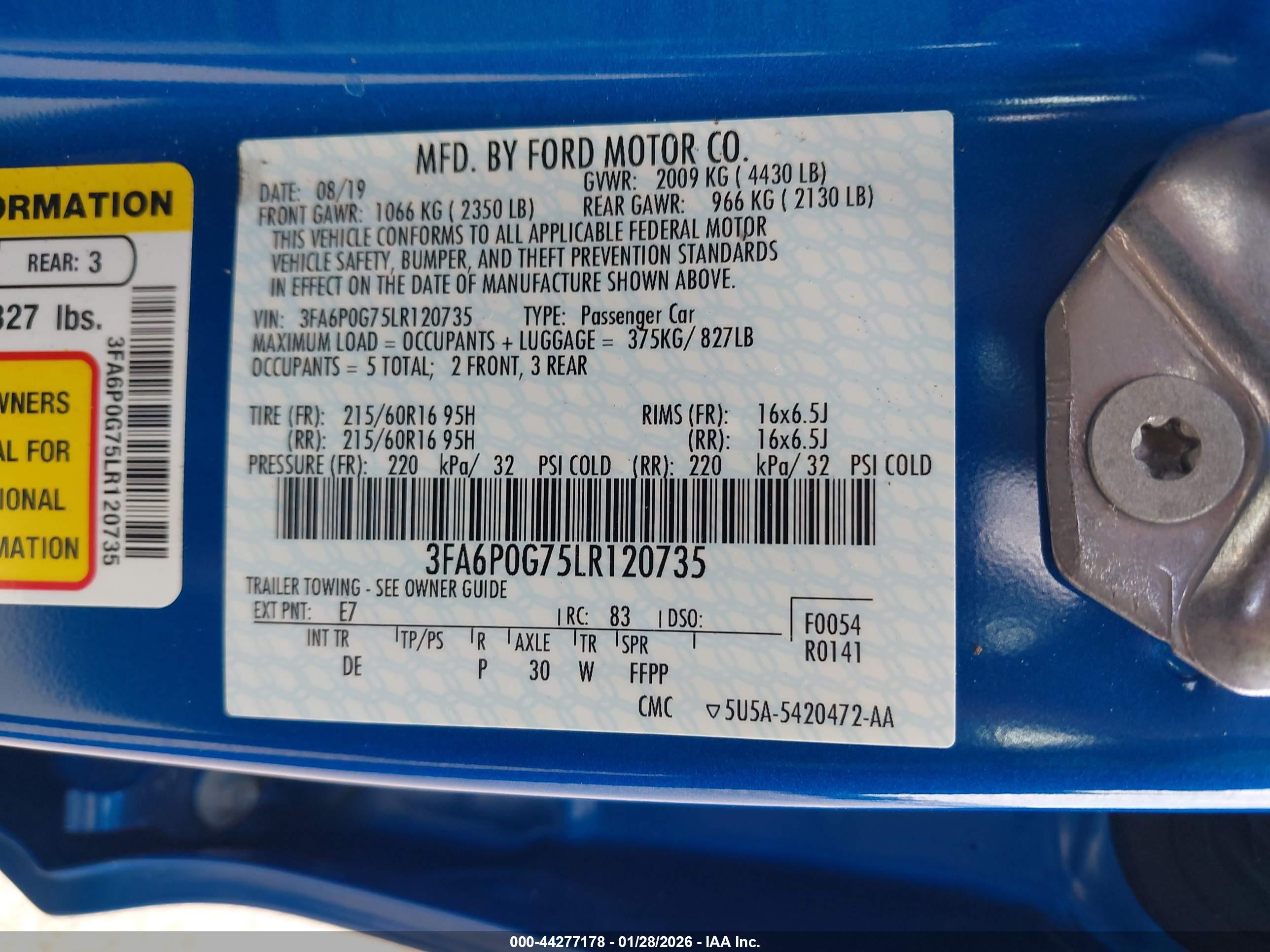 FORD FUSION image 9