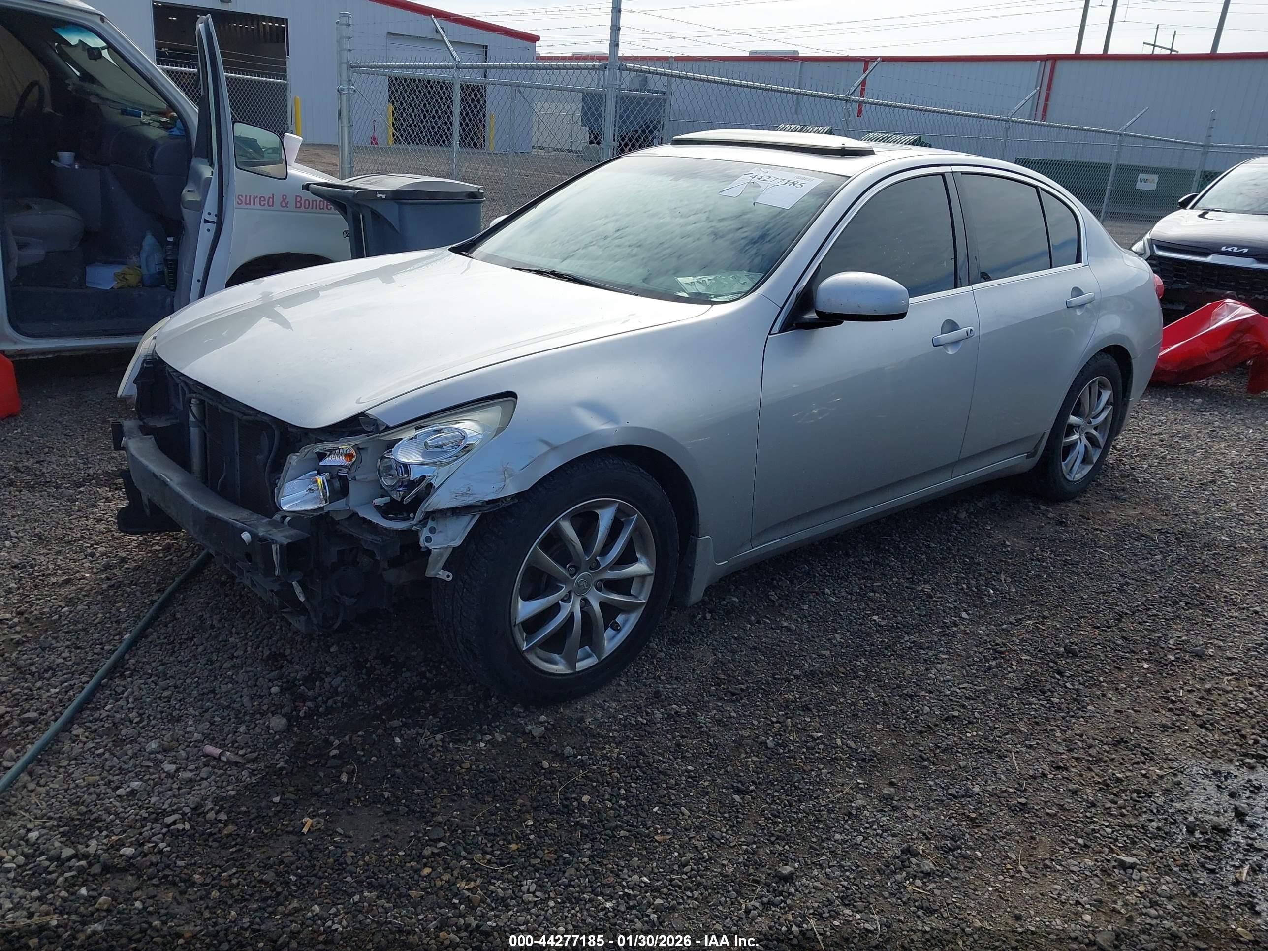 INFINITI G35 image 2