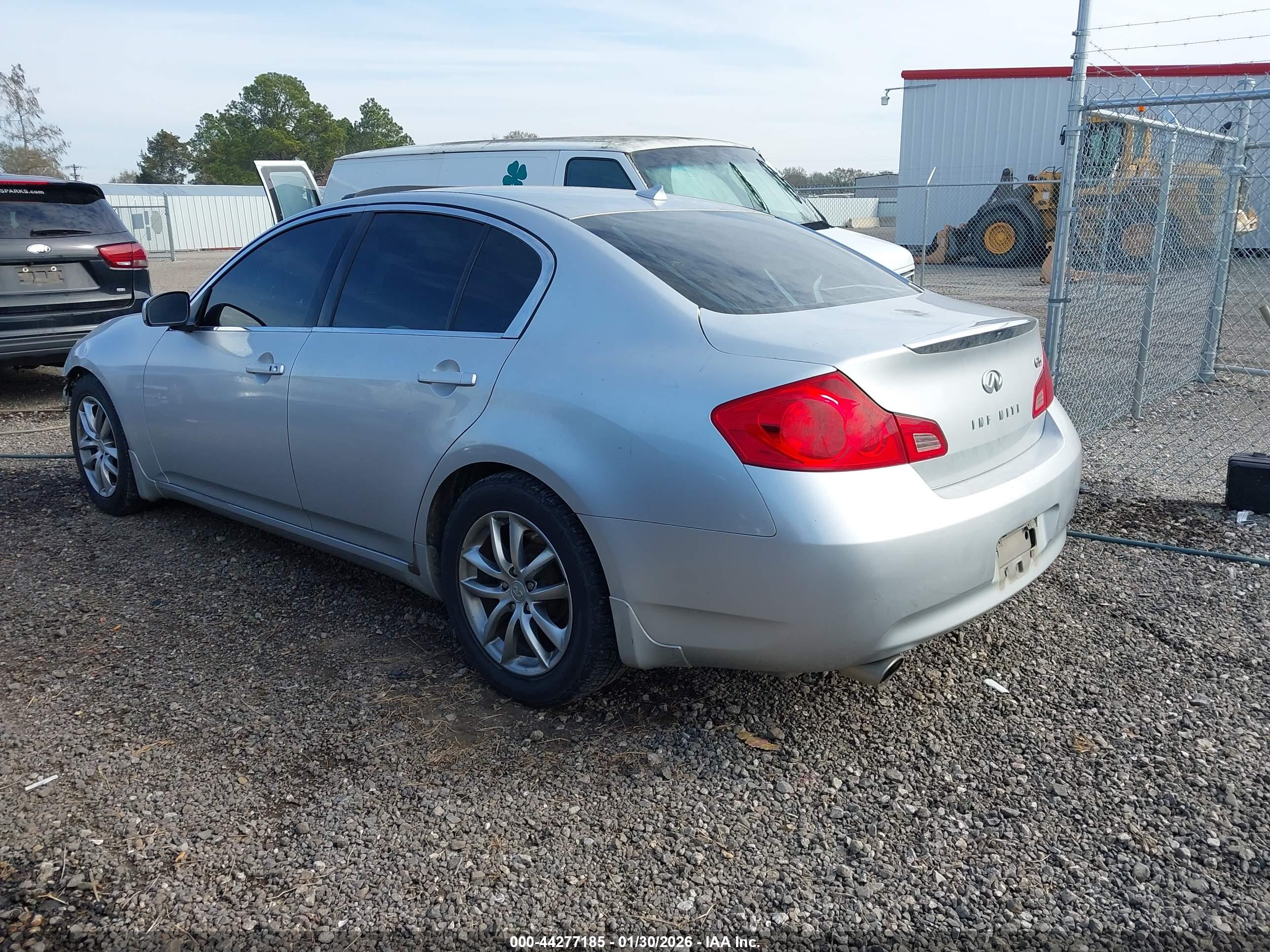 INFINITI G35 image 3