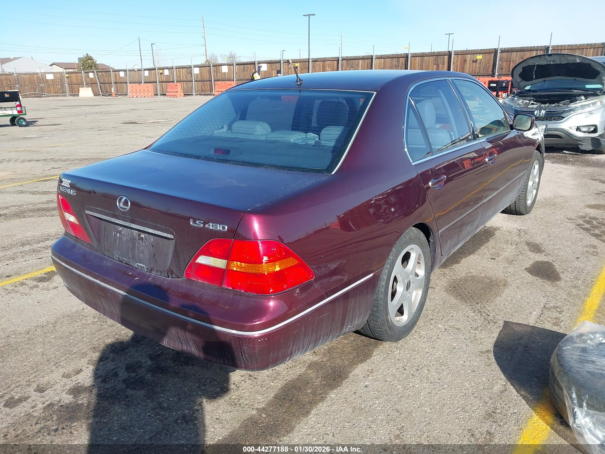 LEXUS LS image 4