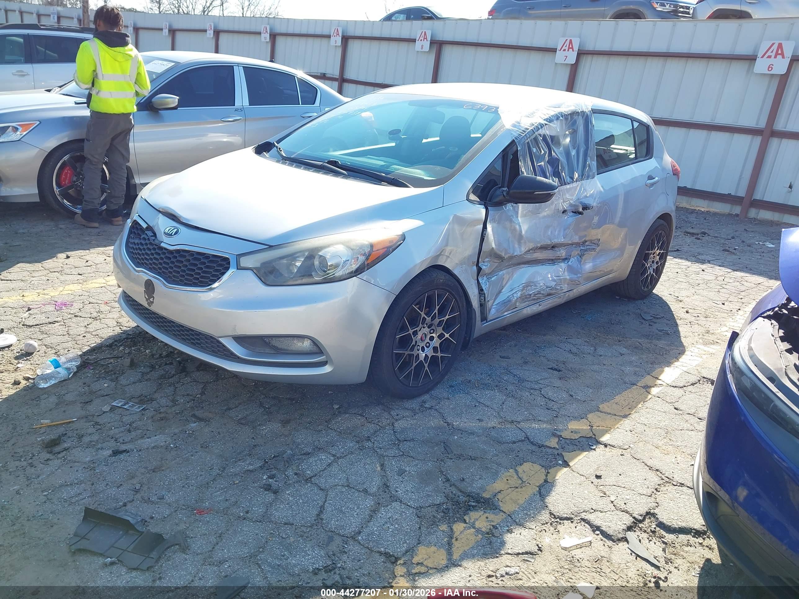 KIA FORTE image 2