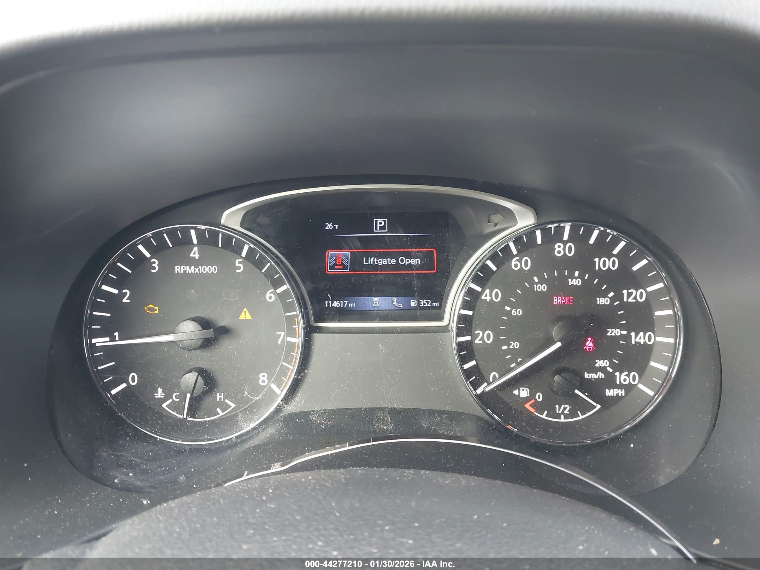 NISSAN PATHFINDER image 7