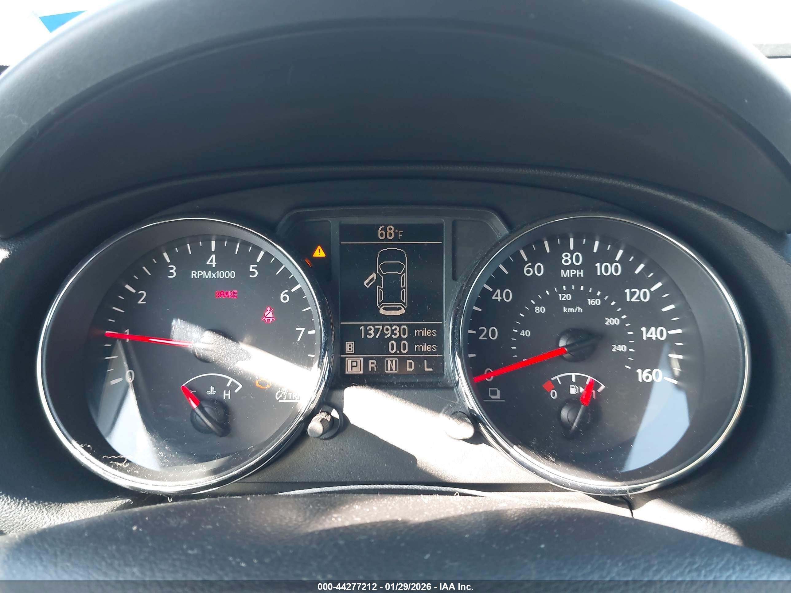 NISSAN ROGUE image 7
