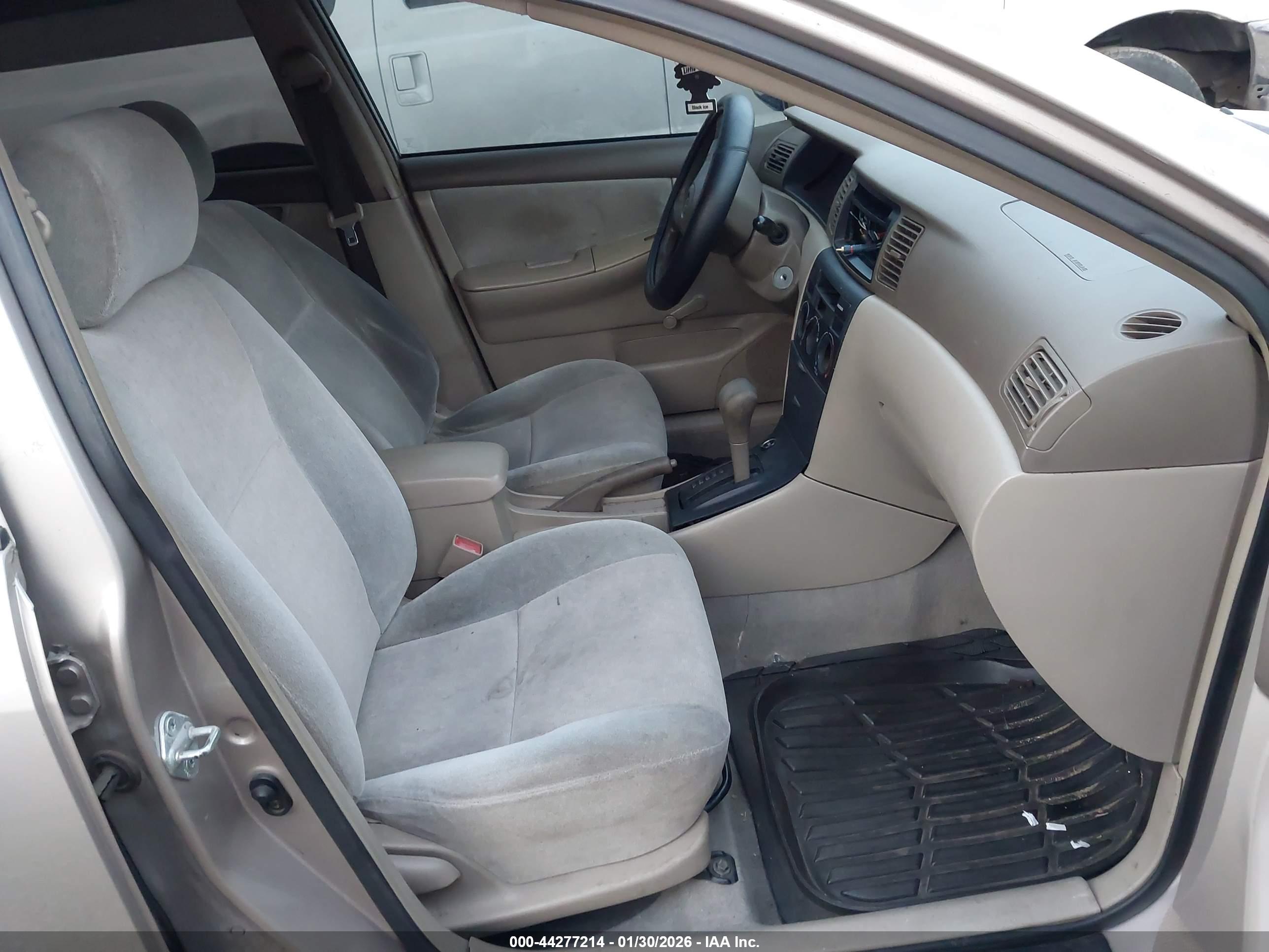 TOYOTA COROLLA image 5