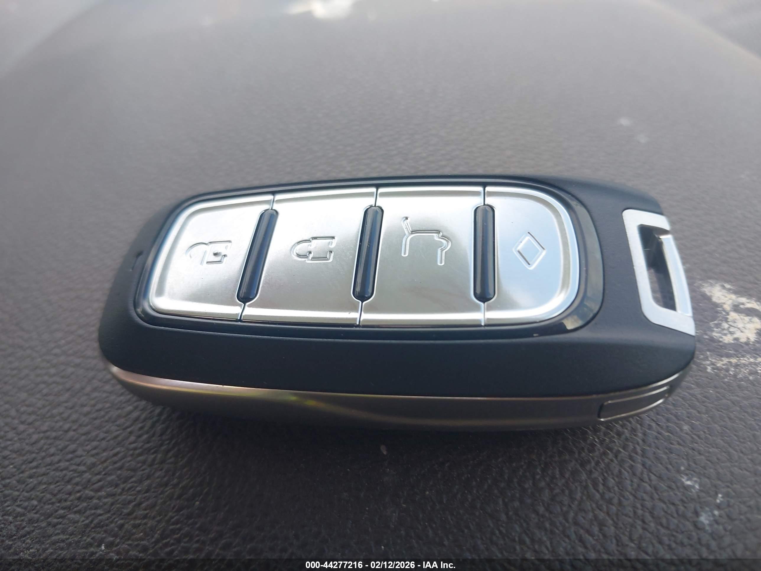 BUICK LACROSSE image 11