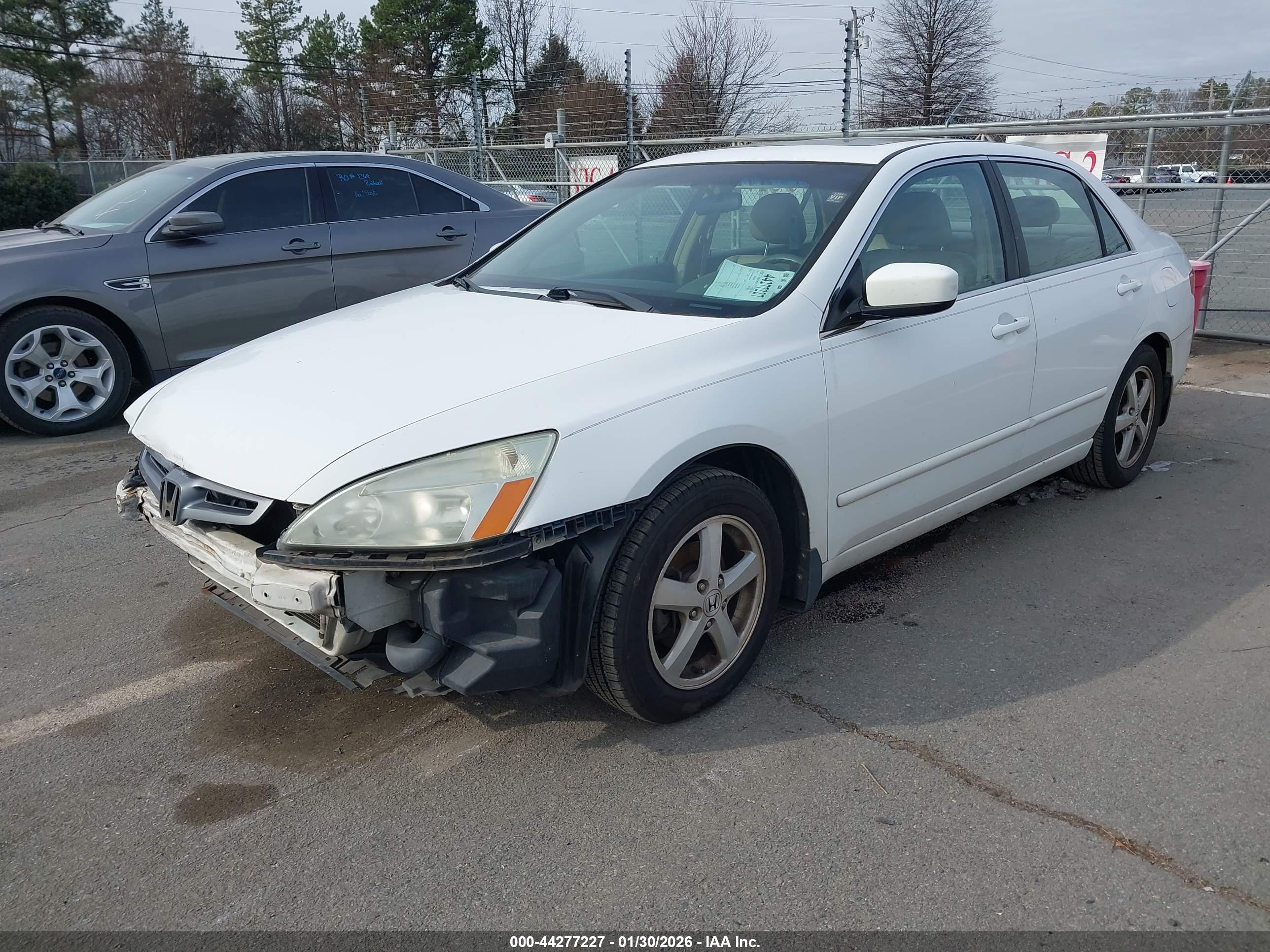 HONDA ACCORD image 2