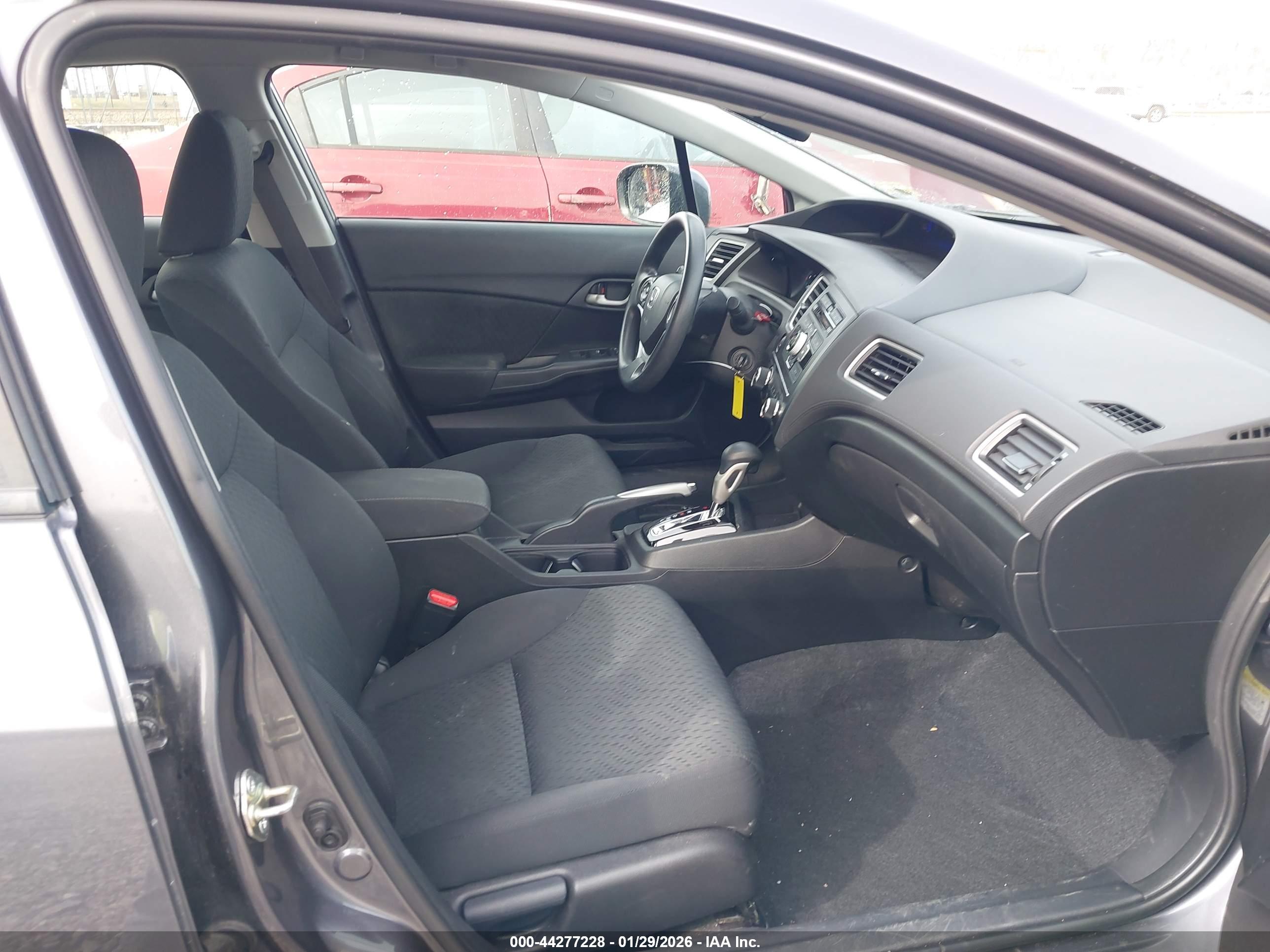 HONDA CIVIC image 5