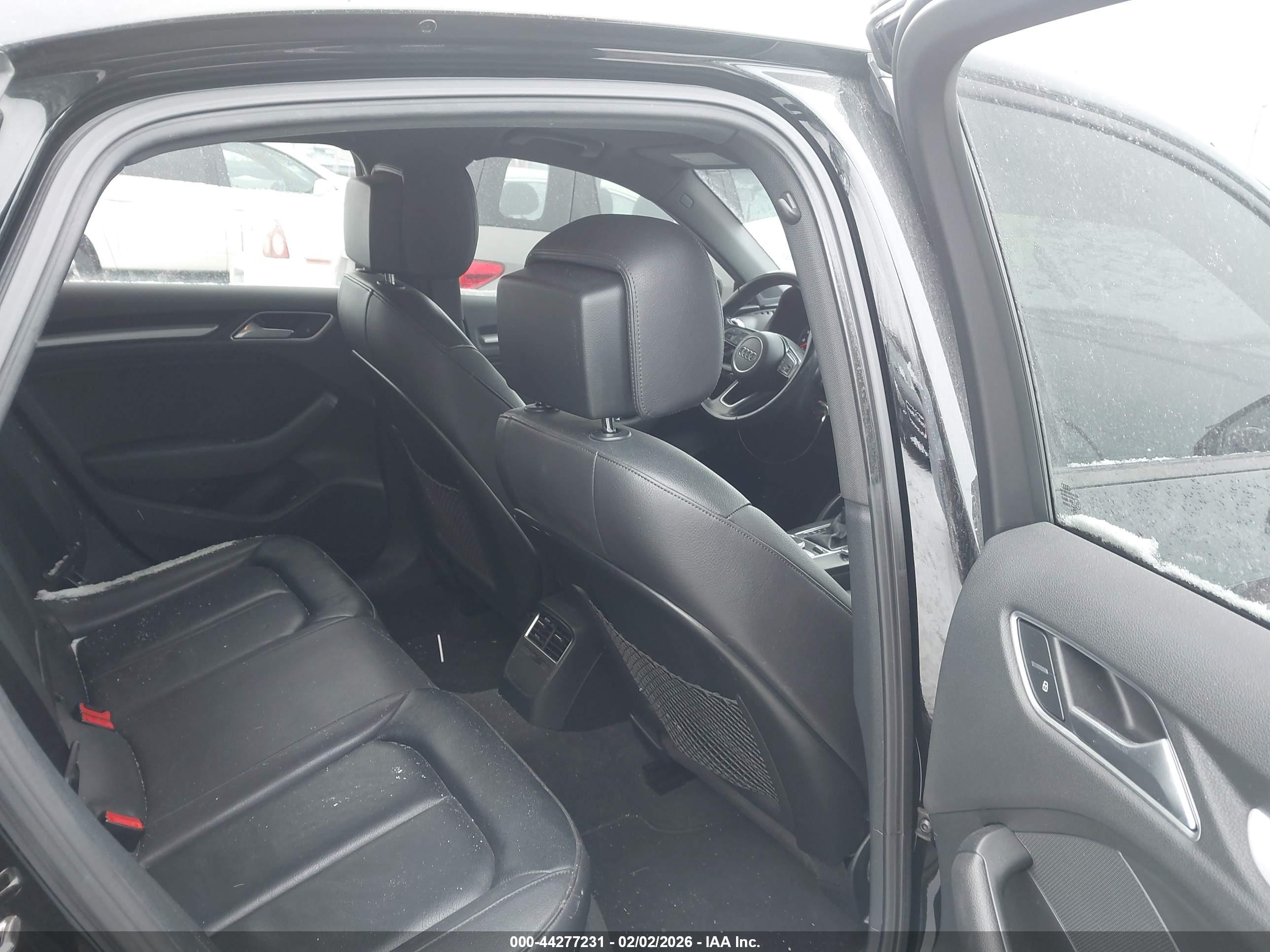 AUDI A3 image 8
