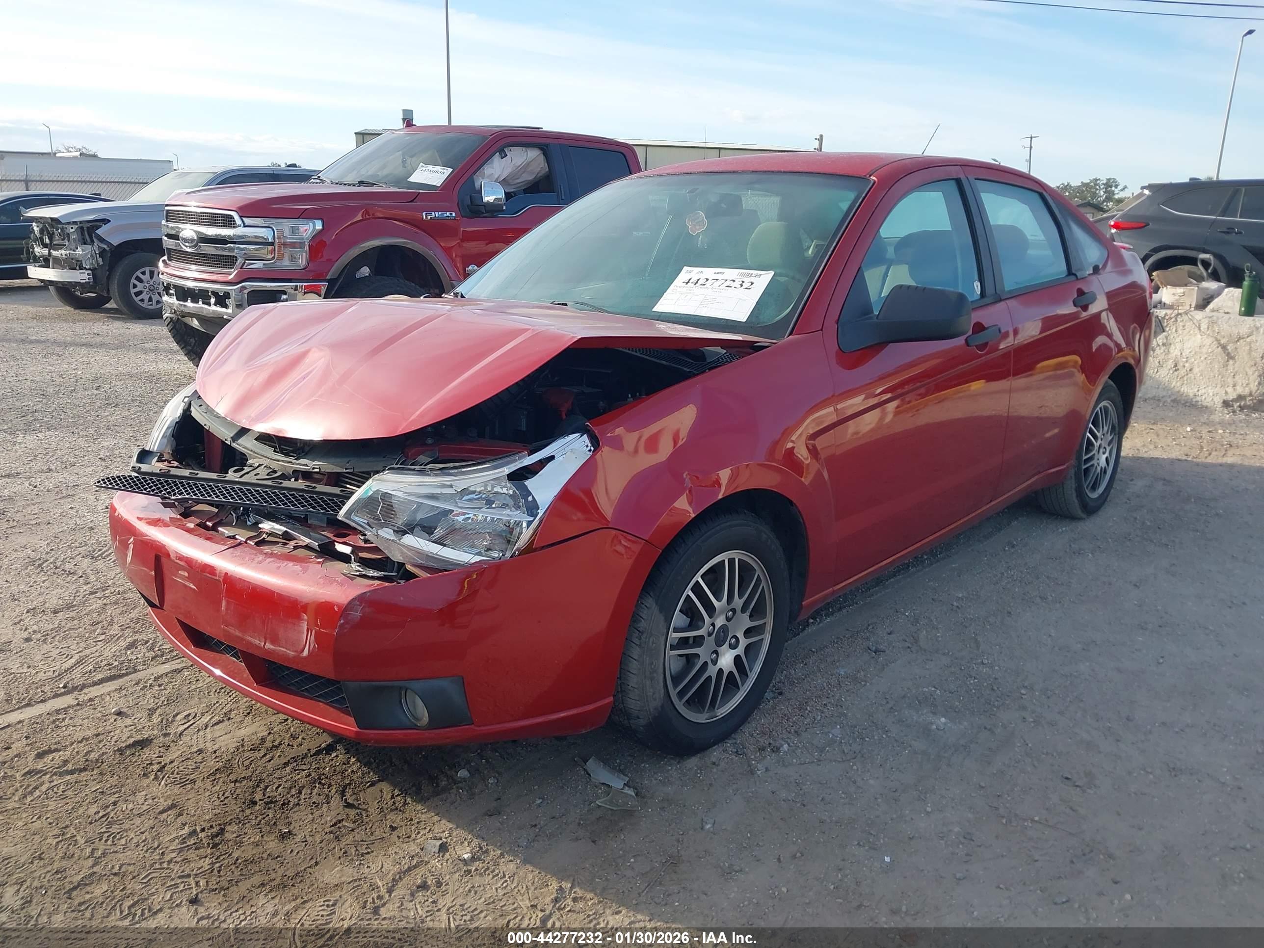 FORD FOCUS image 2