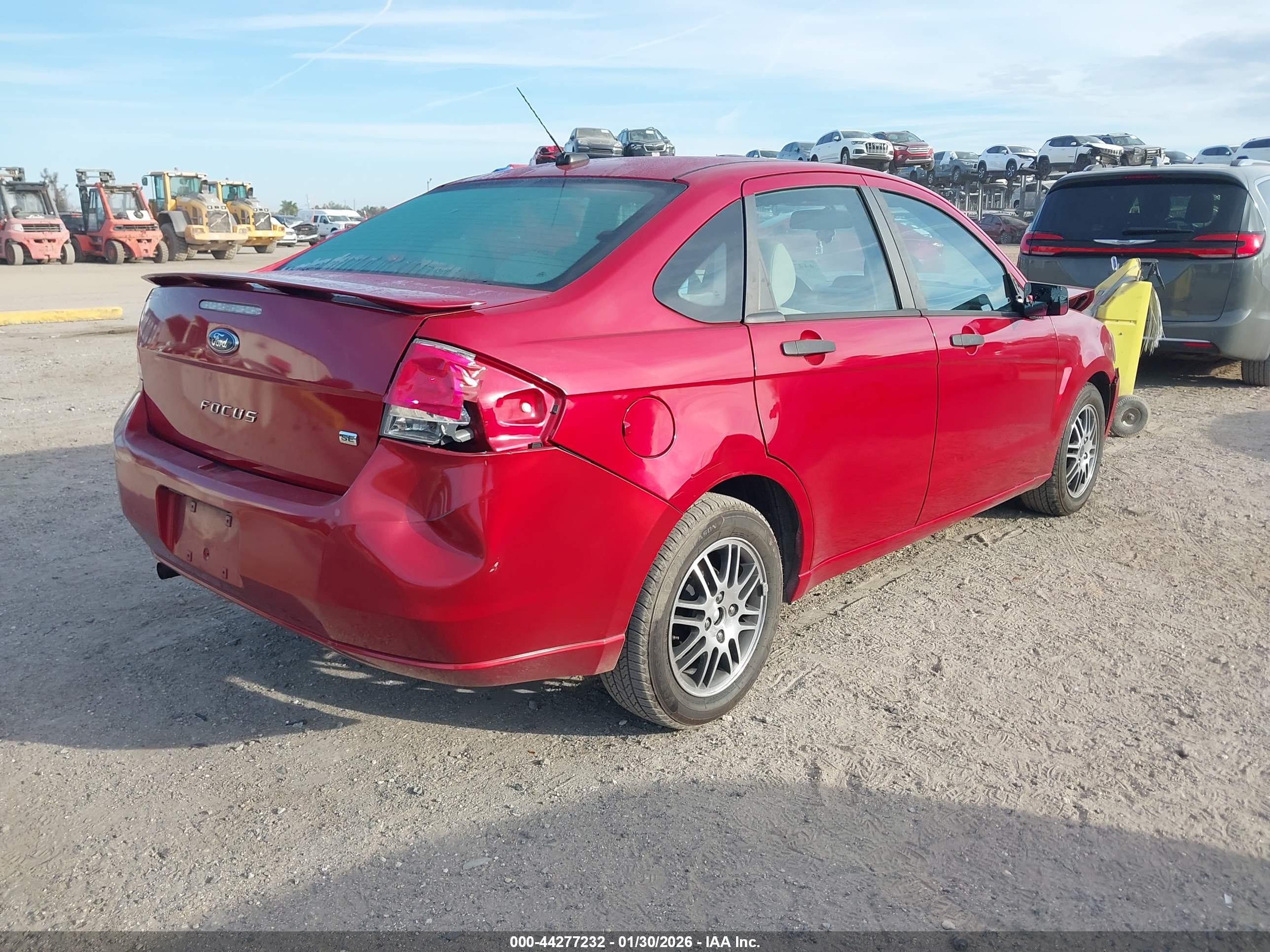 FORD FOCUS image 4