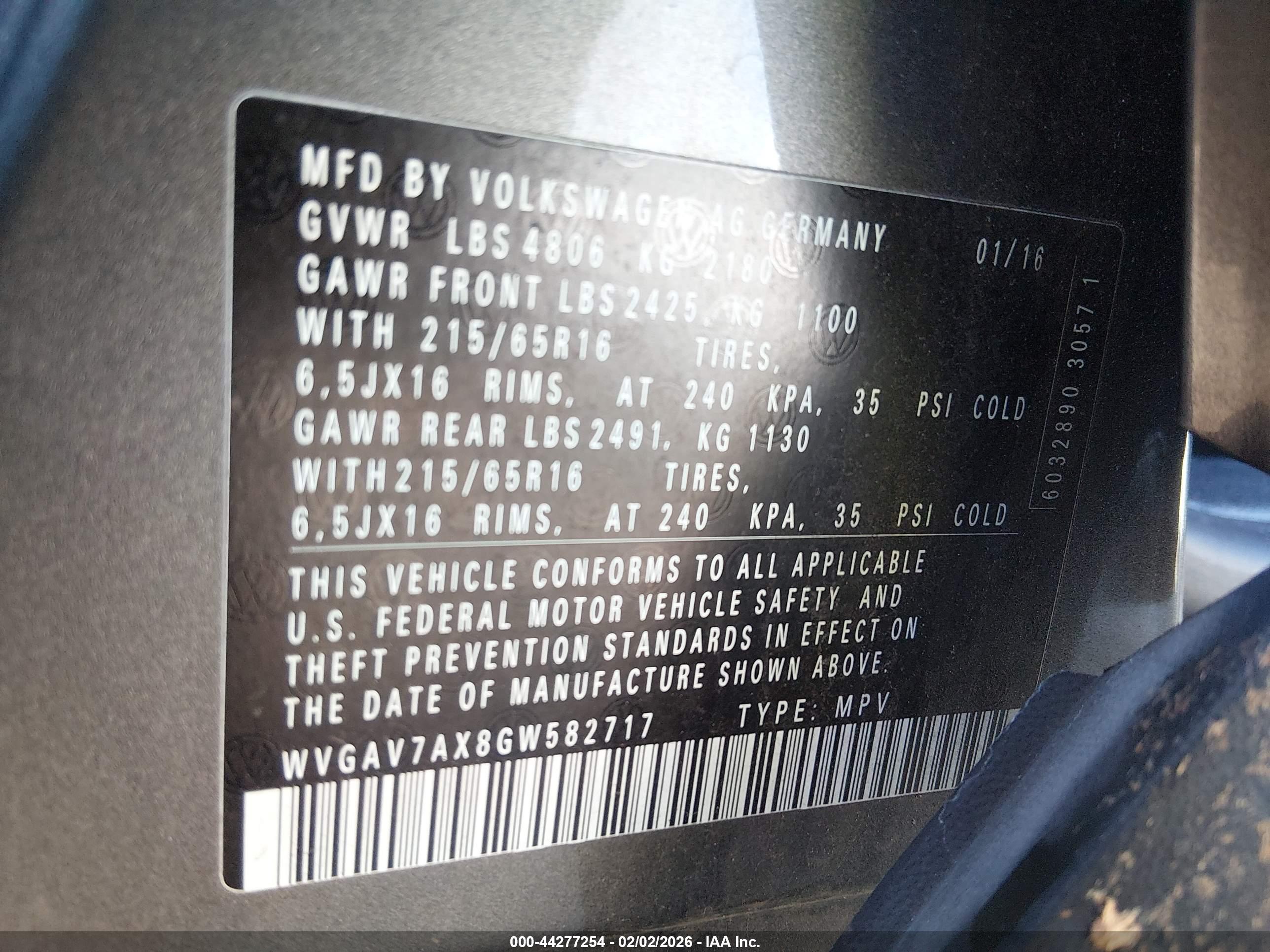 VOLKSWAGEN TIGUAN image 9