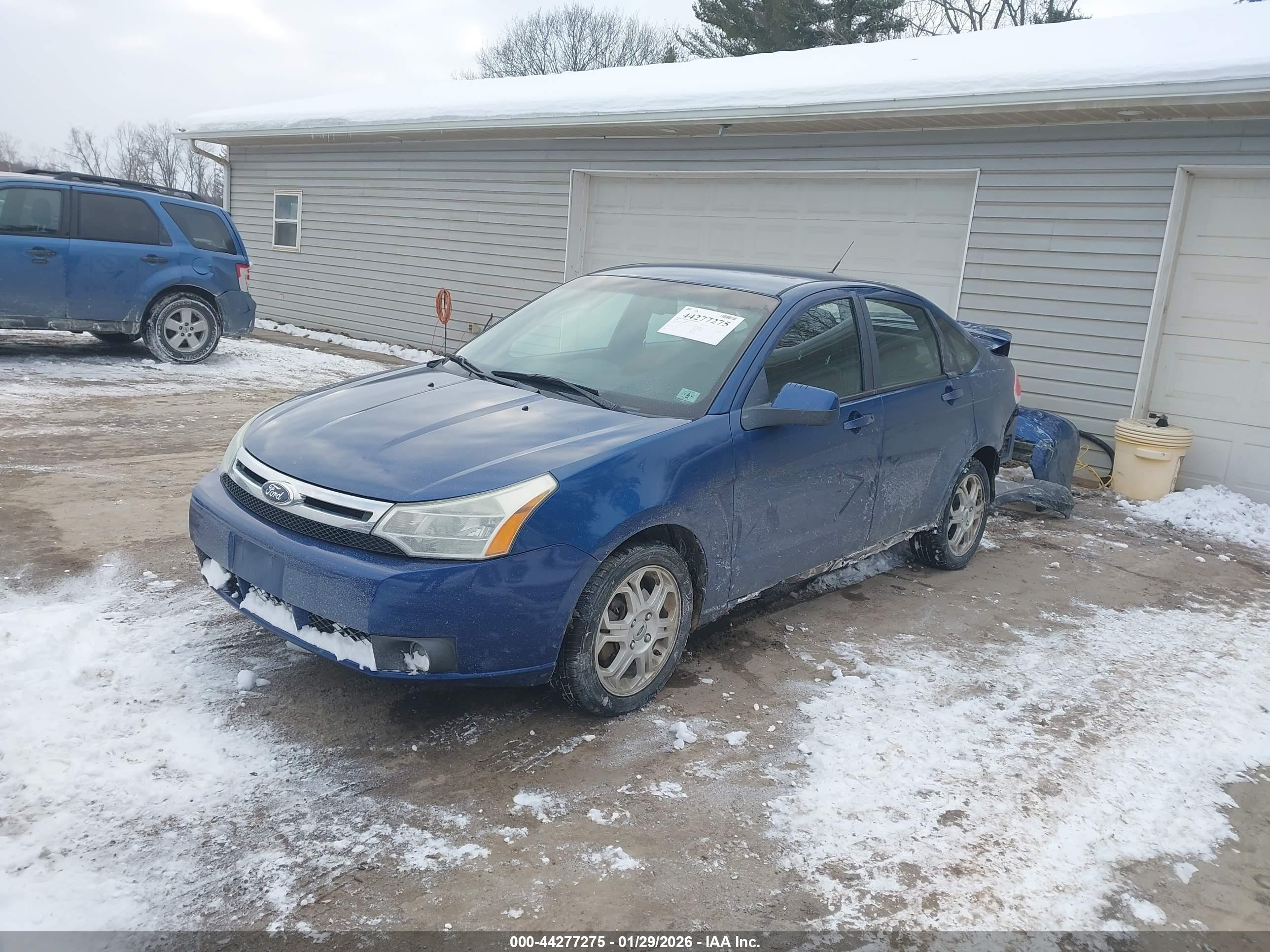 FORD FOCUS image 2