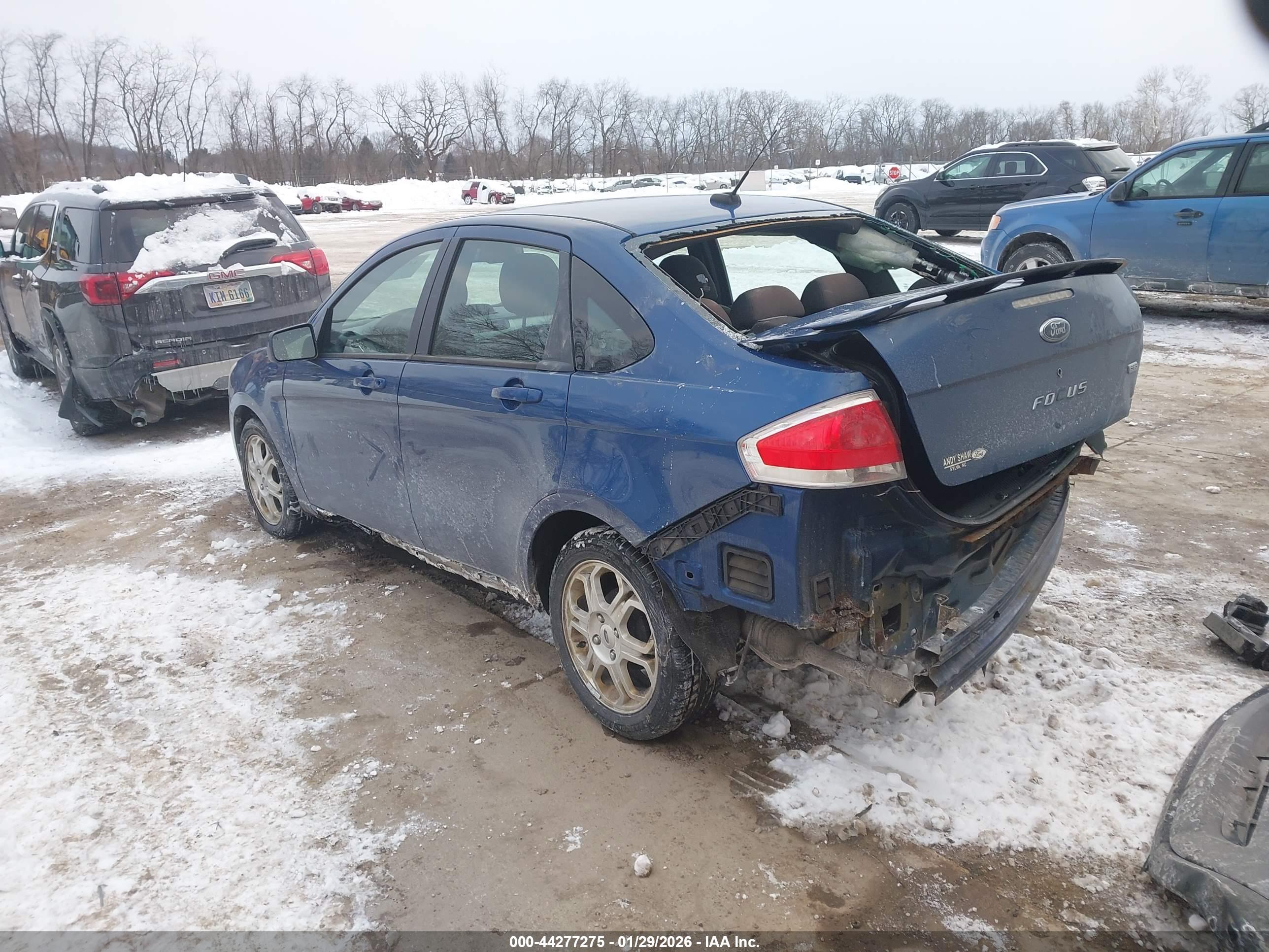 FORD FOCUS image 3