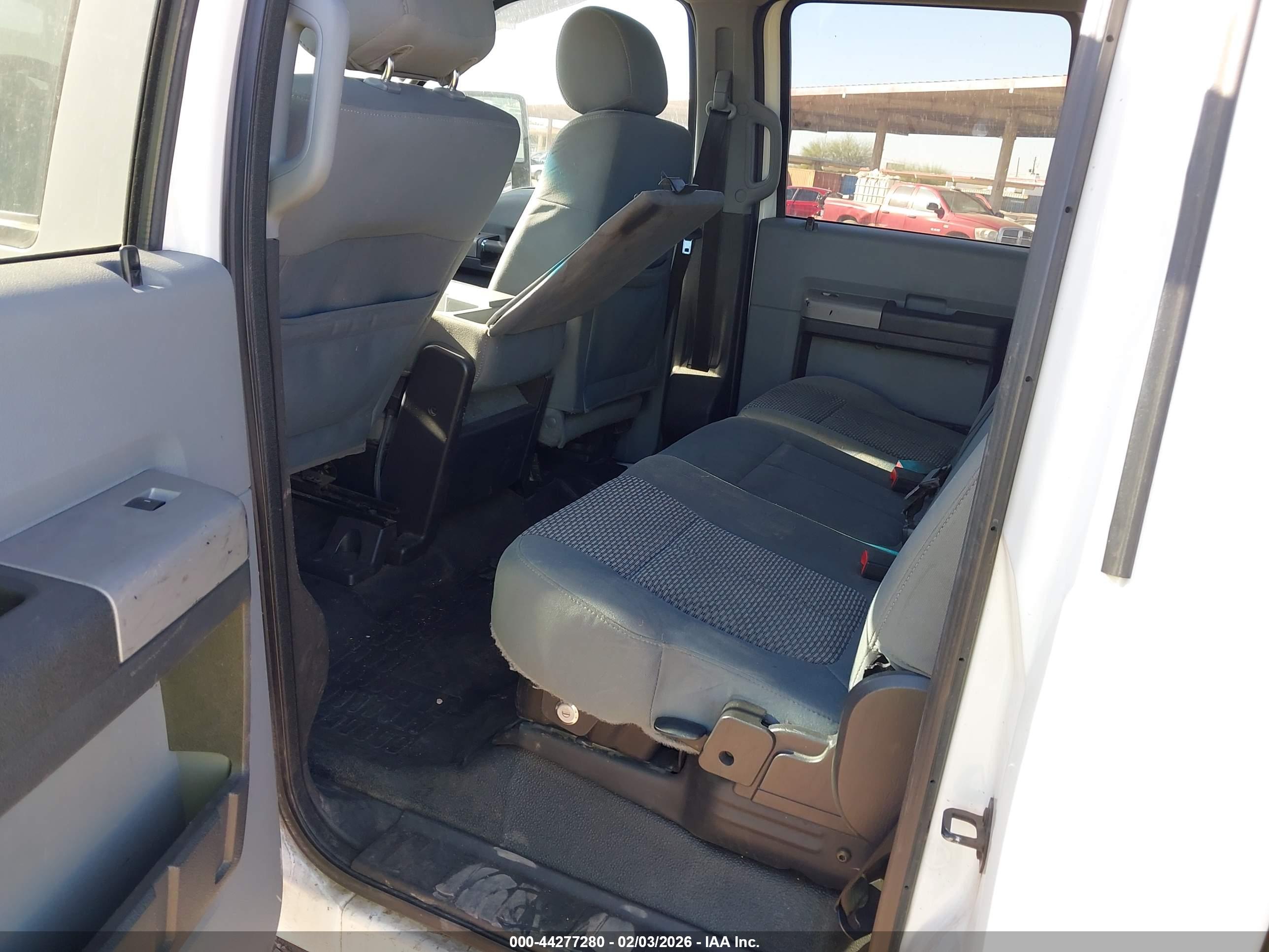 FORD F-350 image 7