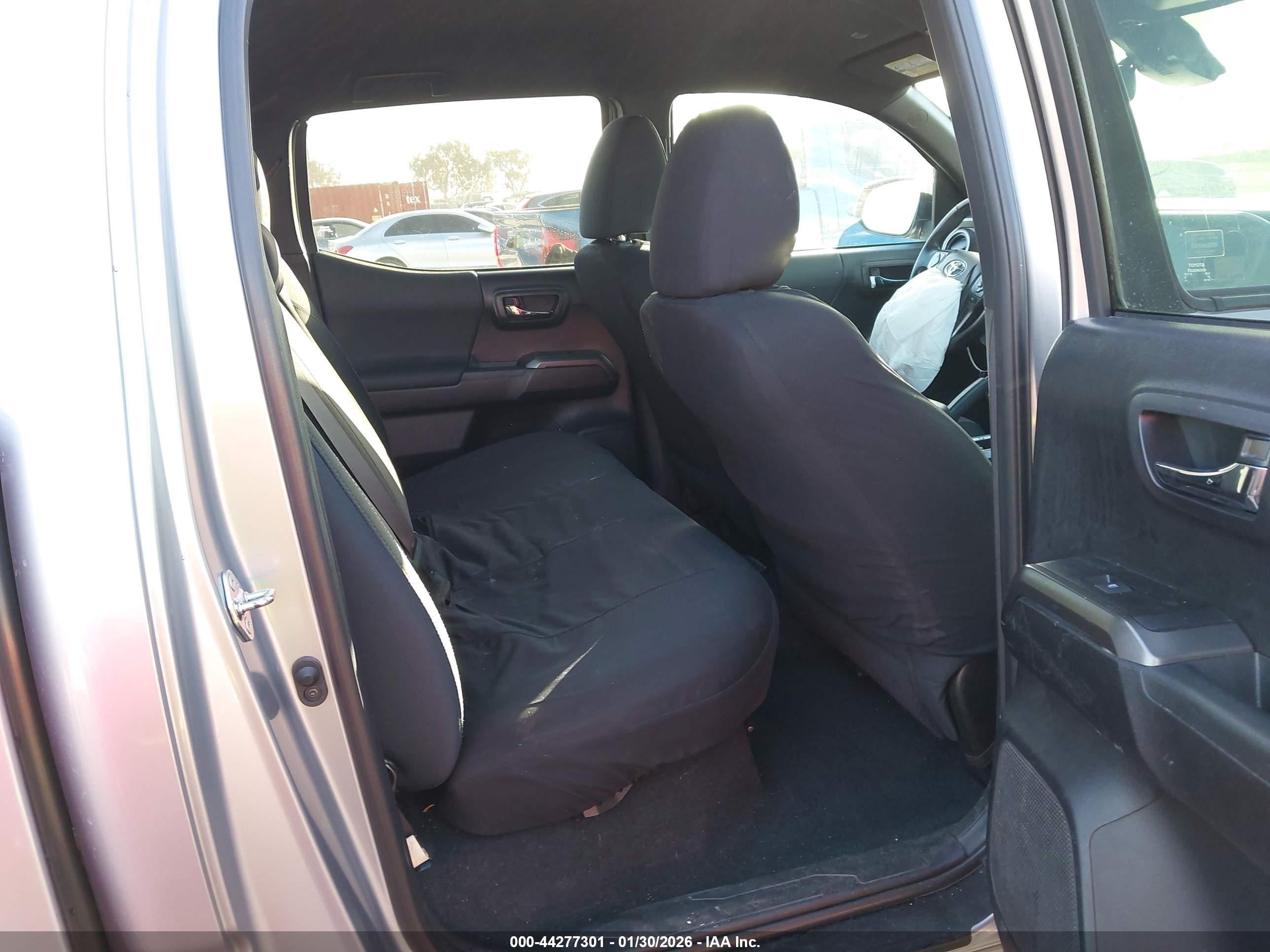 TOYOTA TACOMA image 8