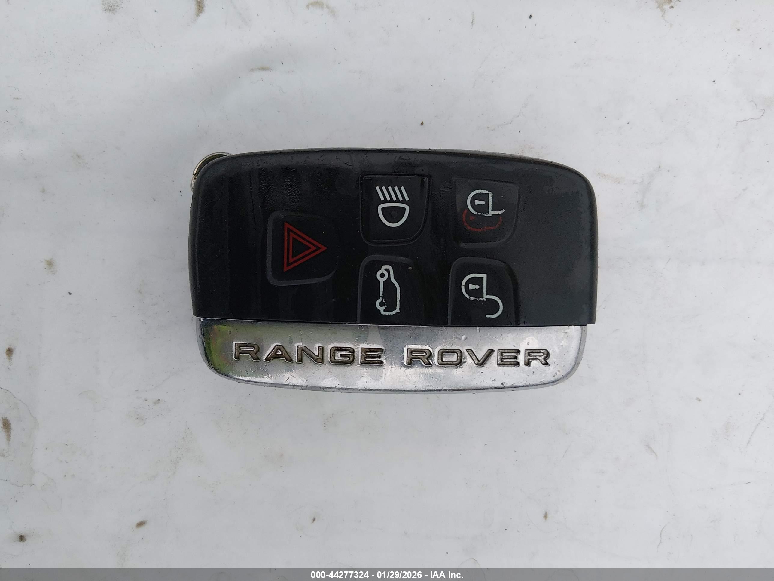 LAND ROVER image 11