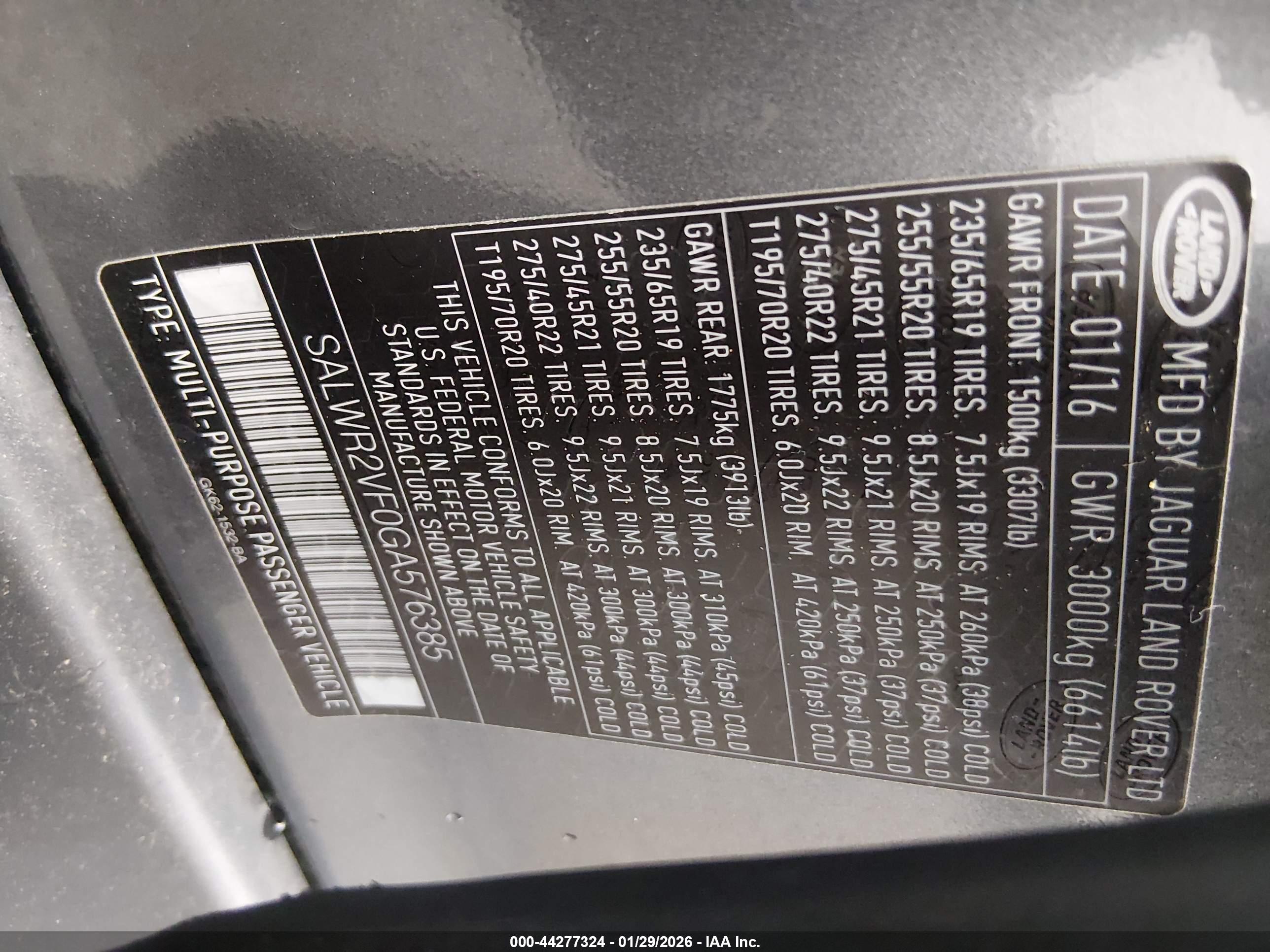 LAND ROVER image 9