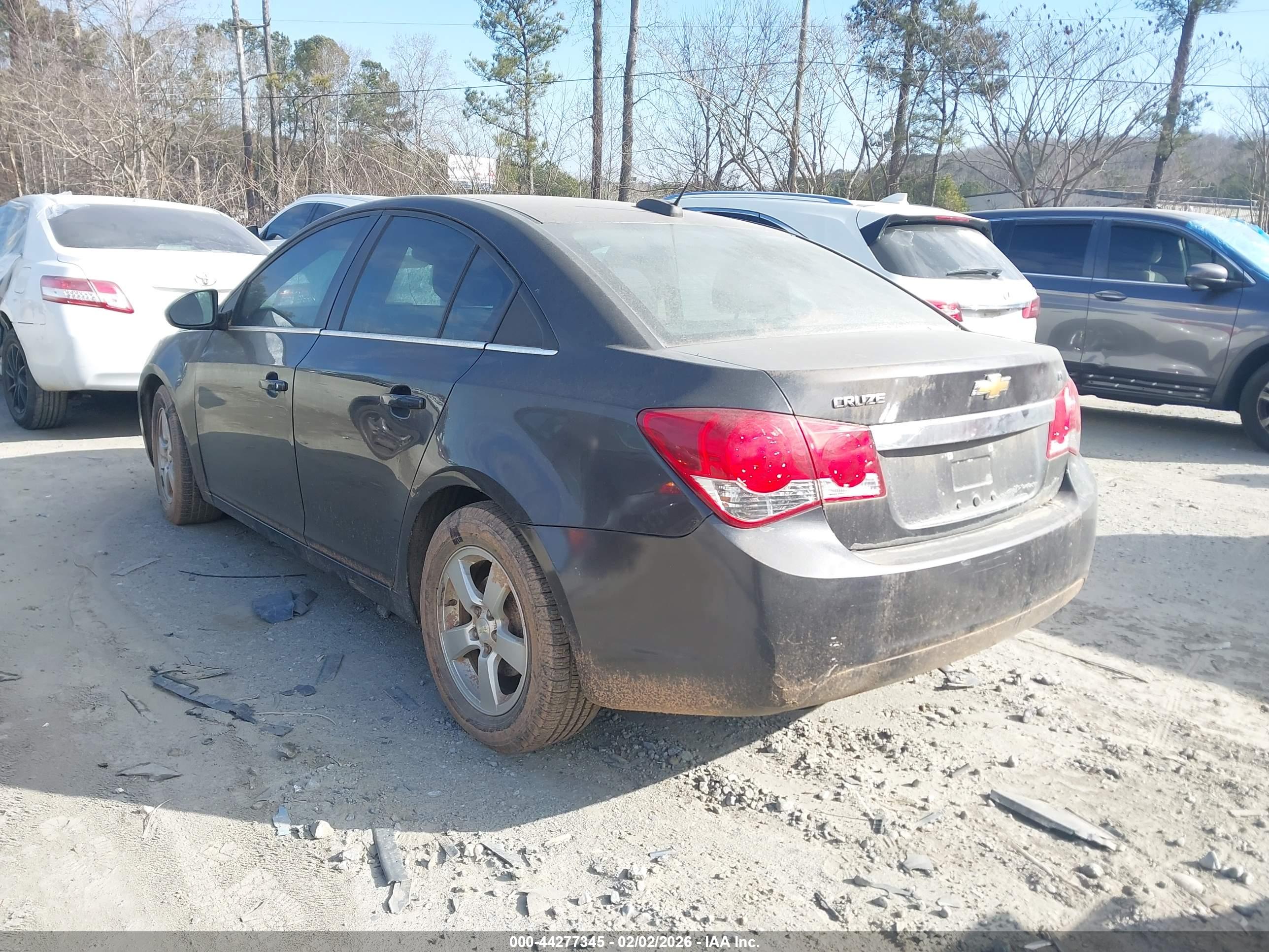 CHEVROLET CRUZE image 3