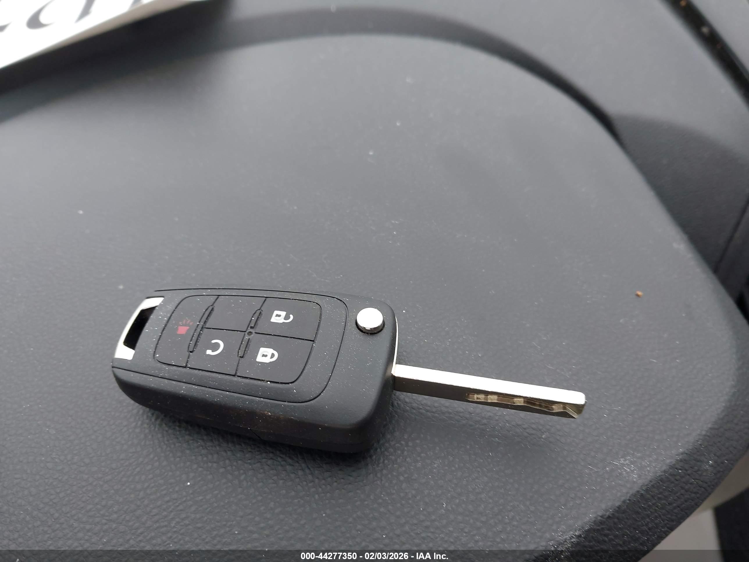 CHEVROLET EQUINOX image 11