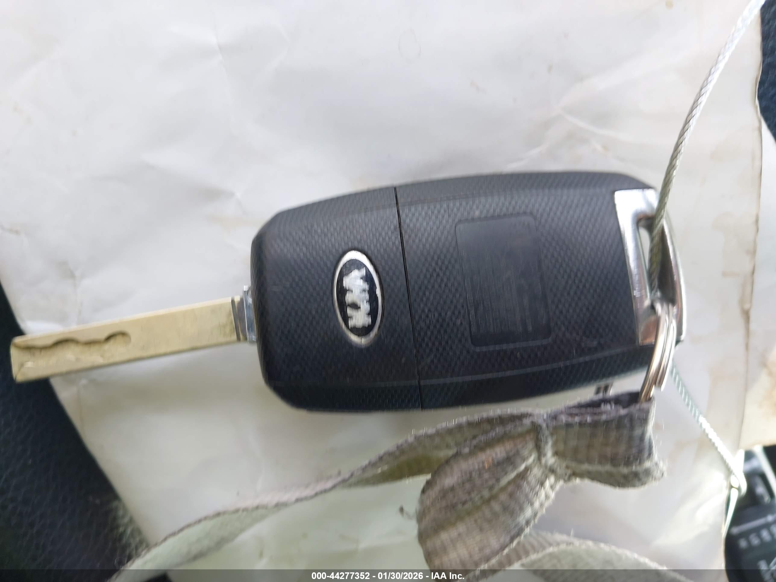 KIA RIO image 11
