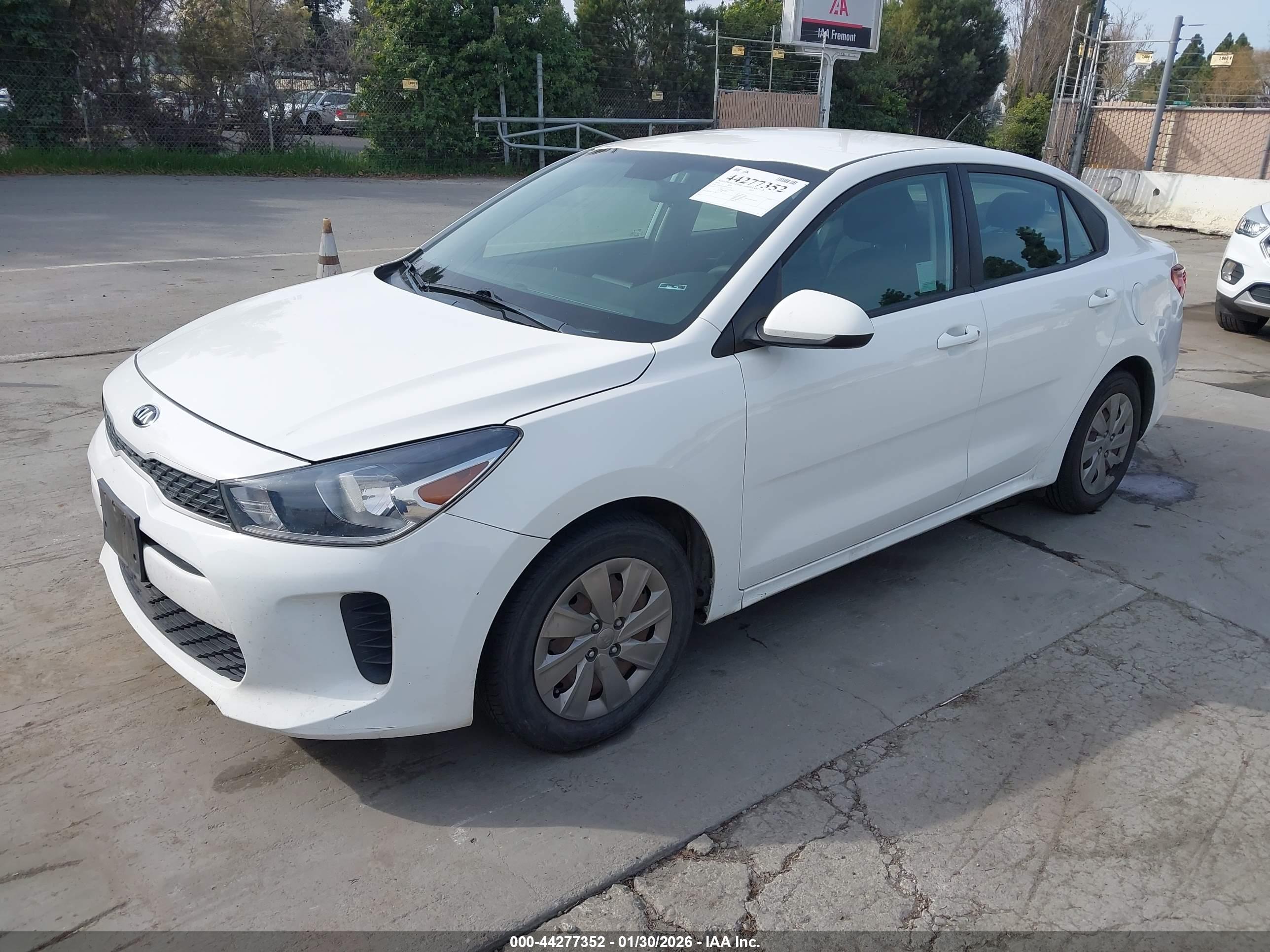 KIA RIO image 2