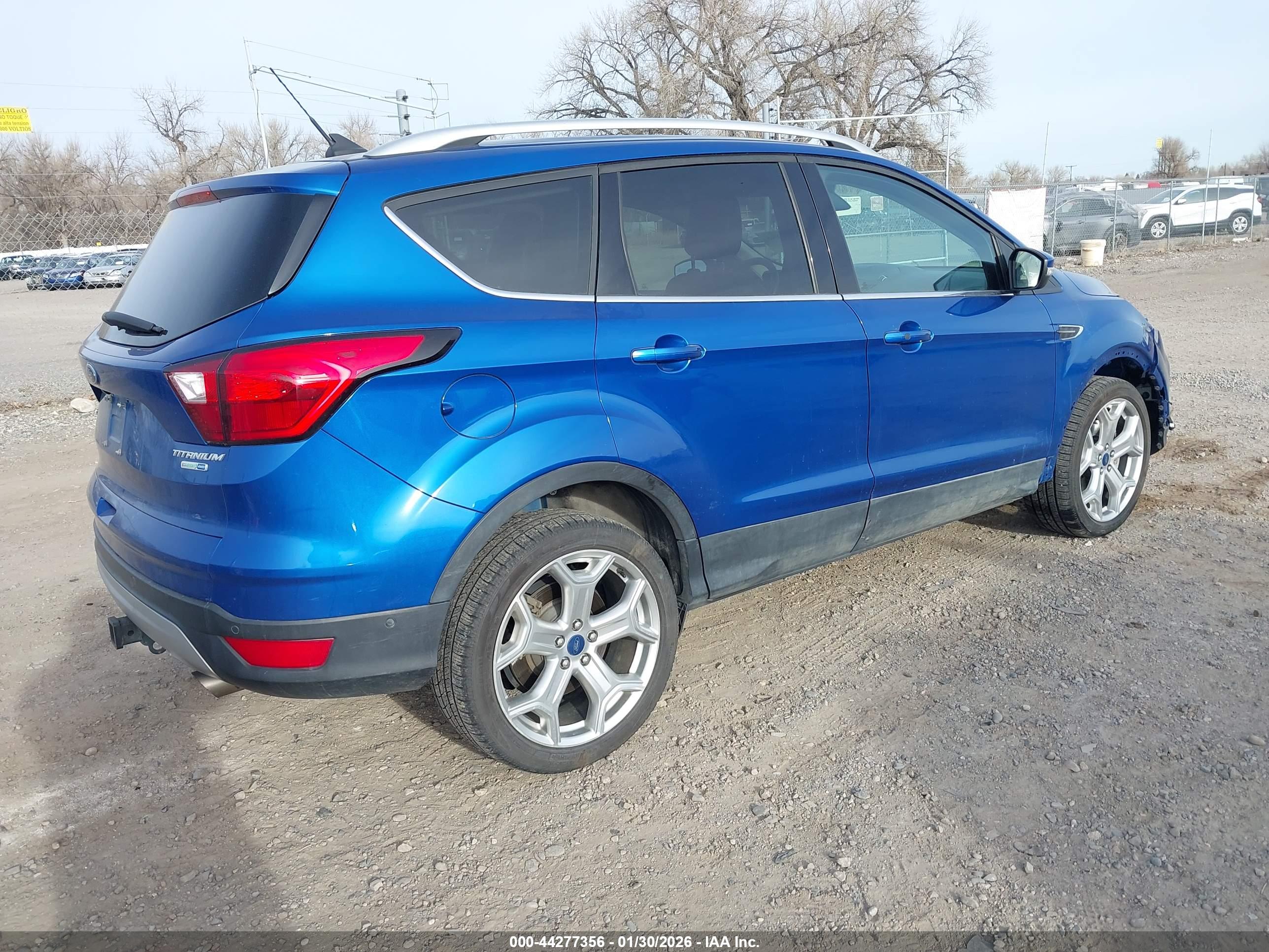 FORD ESCAPE image 4