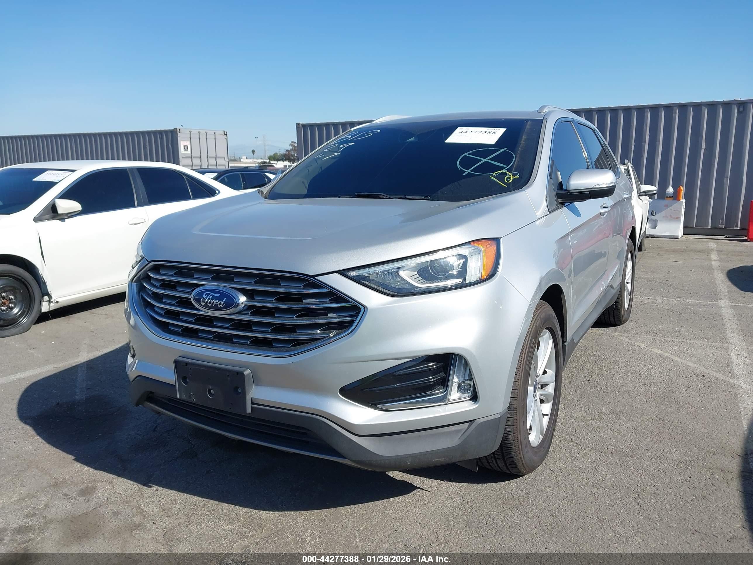 FORD EDGE image 2