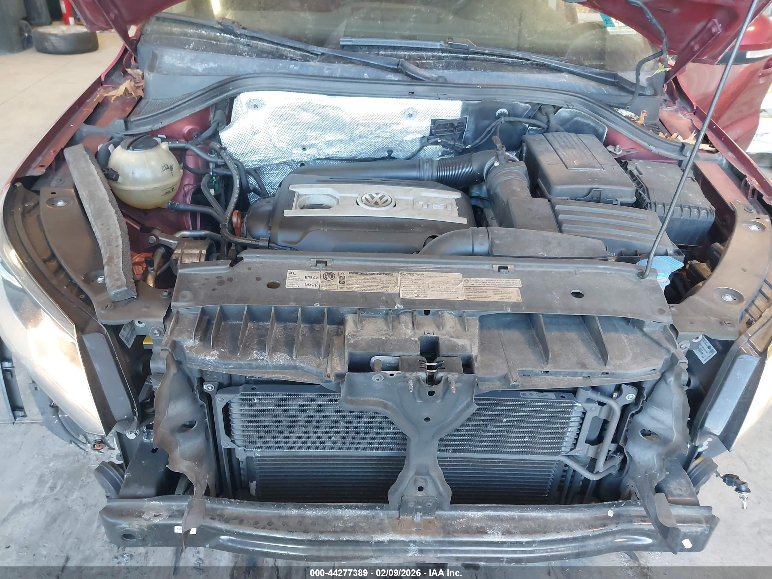 VOLKSWAGEN TIGUAN image 10