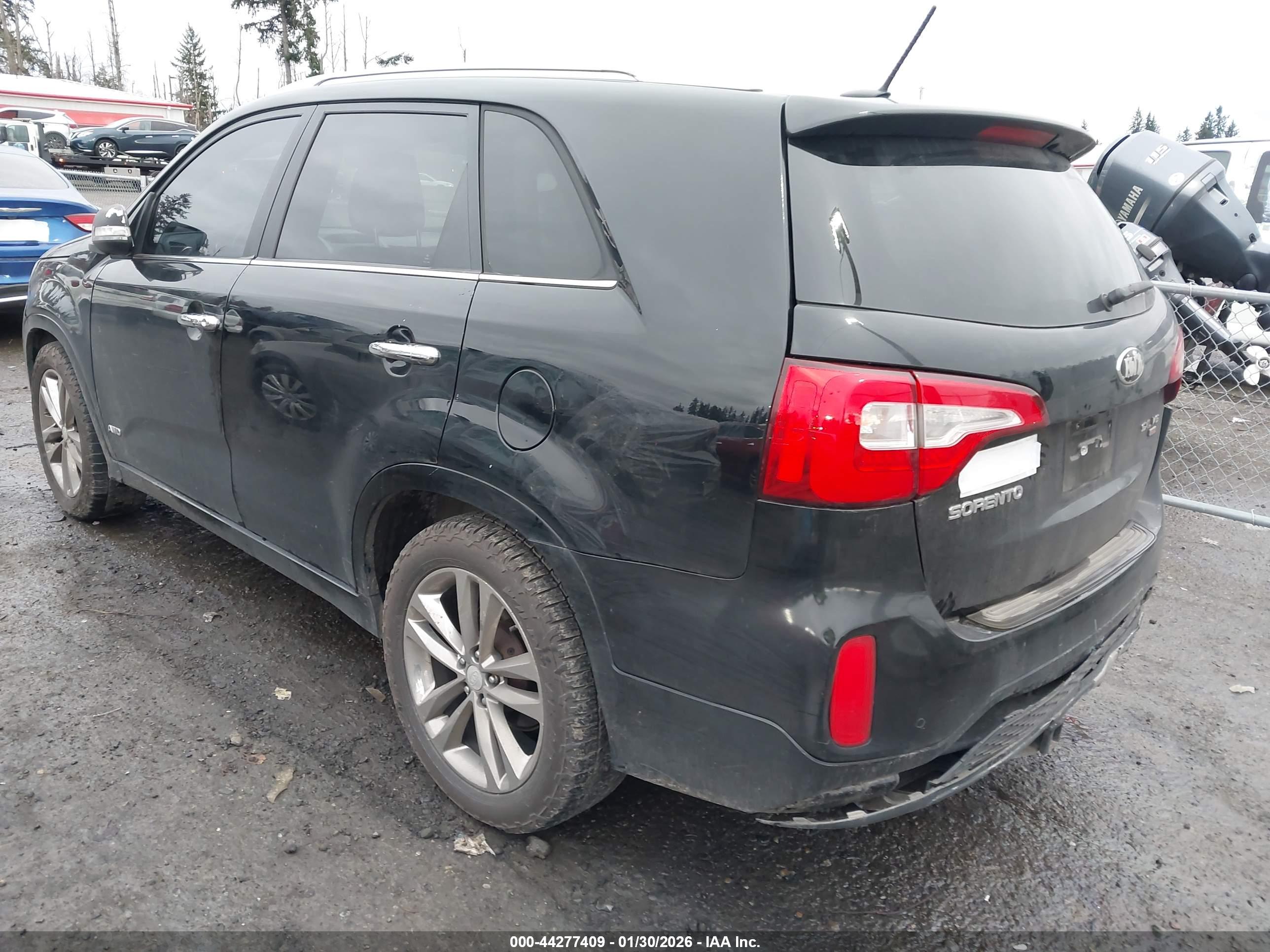 KIA SORENTO image 3