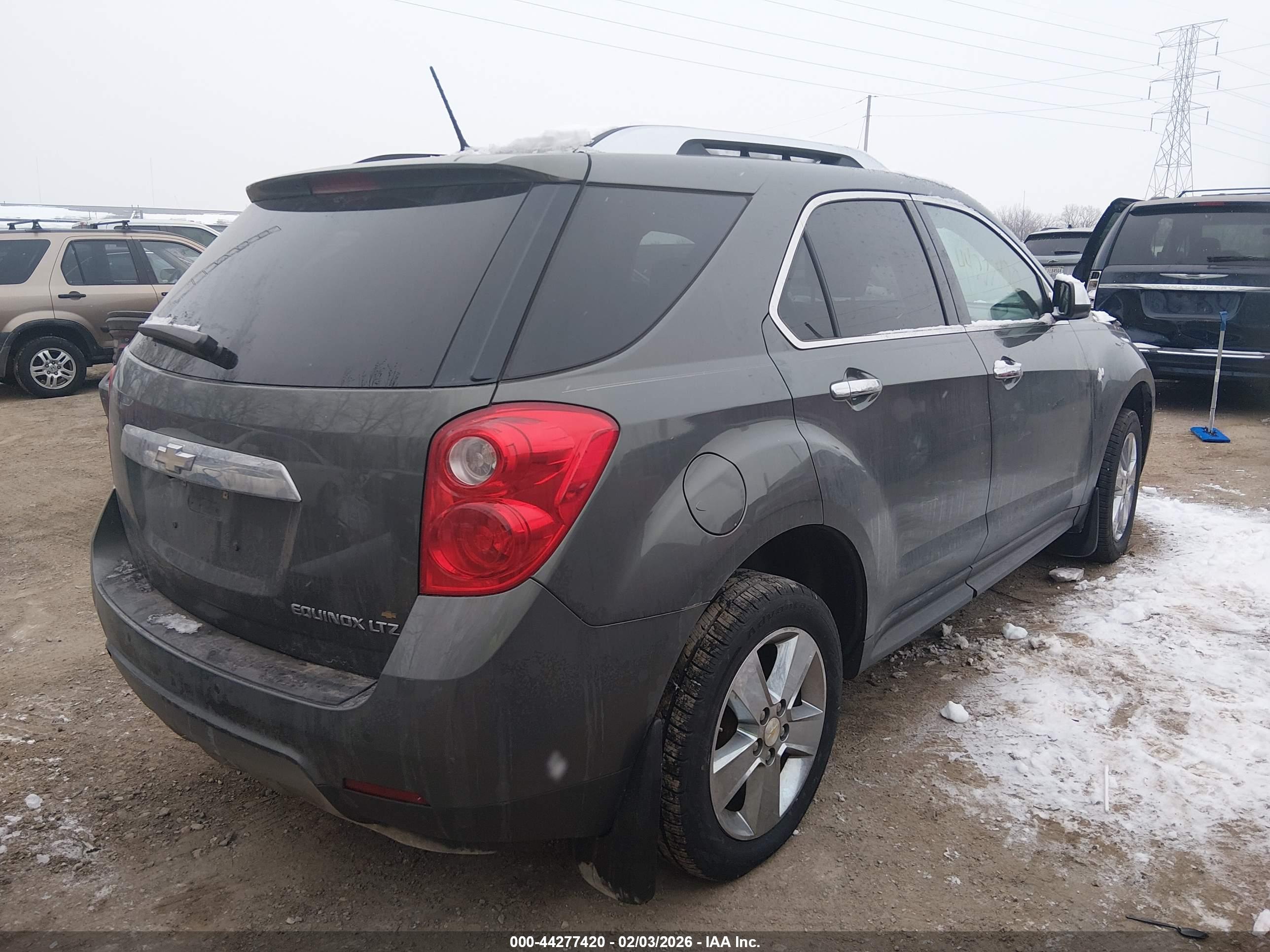 CHEVROLET EQUINOX image 4