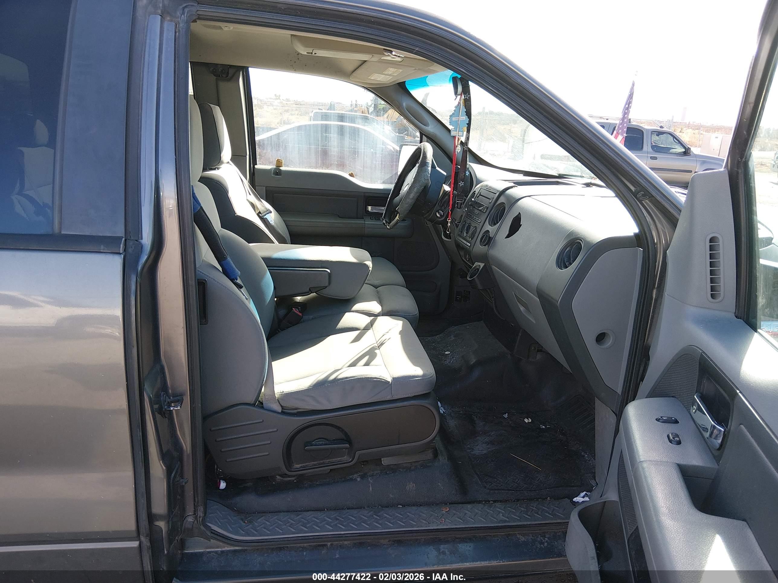 FORD F-150 image 5