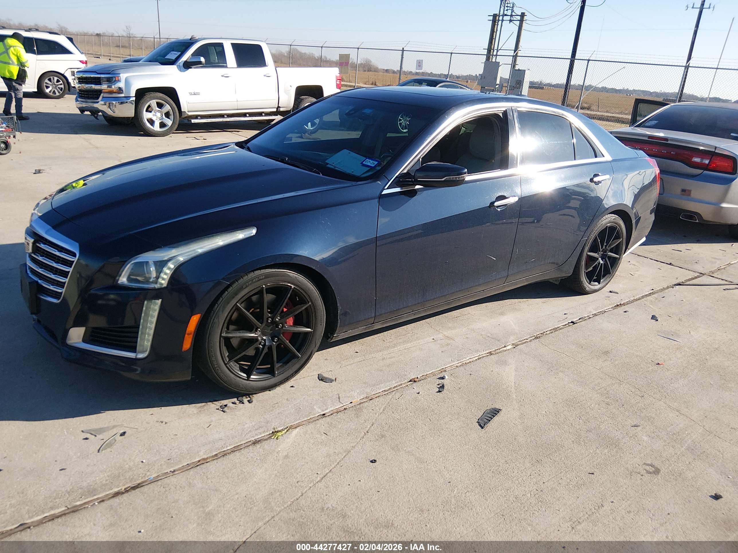 CADILLAC CTS image 2