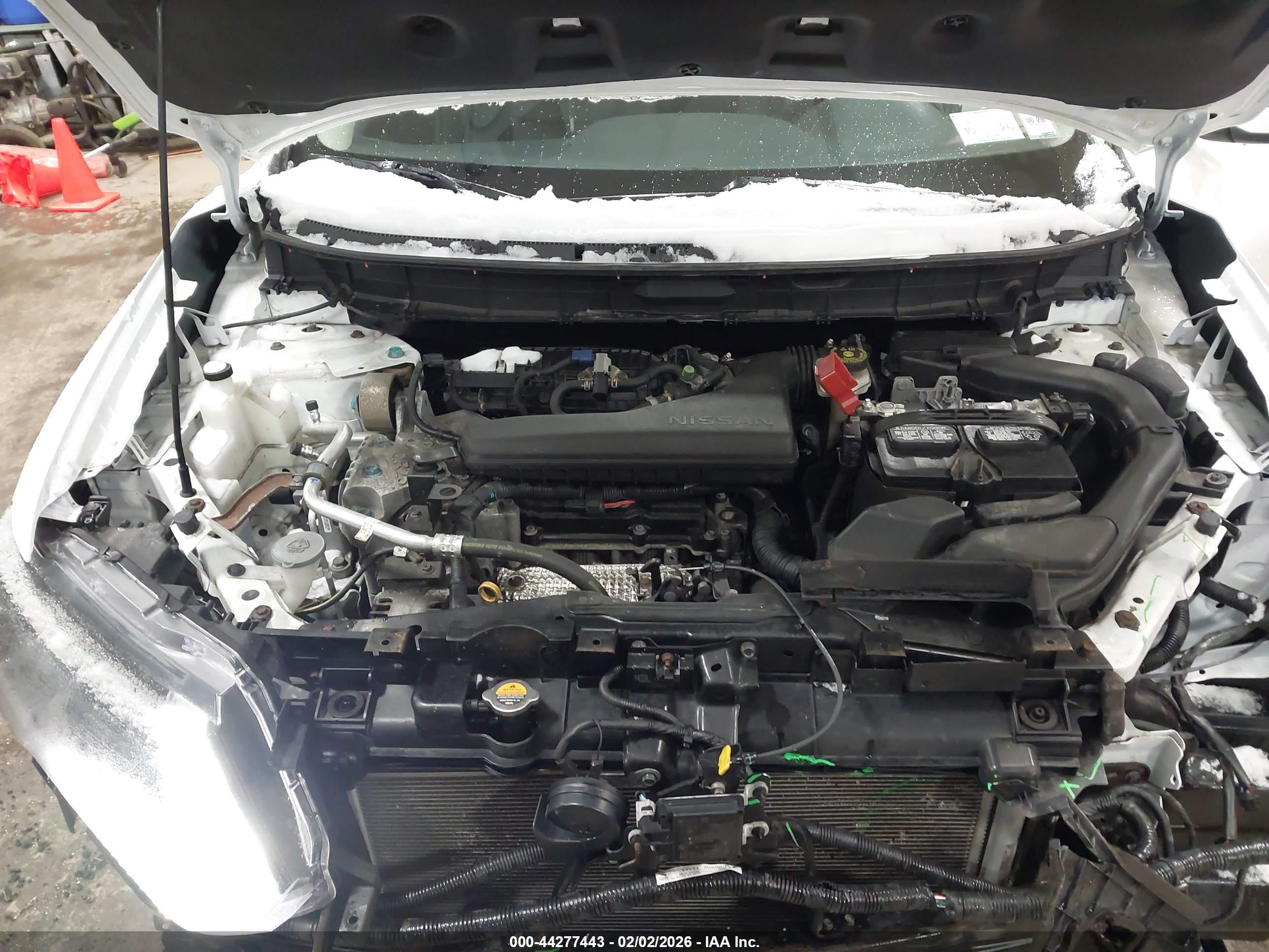 NISSAN ROGUE image 10