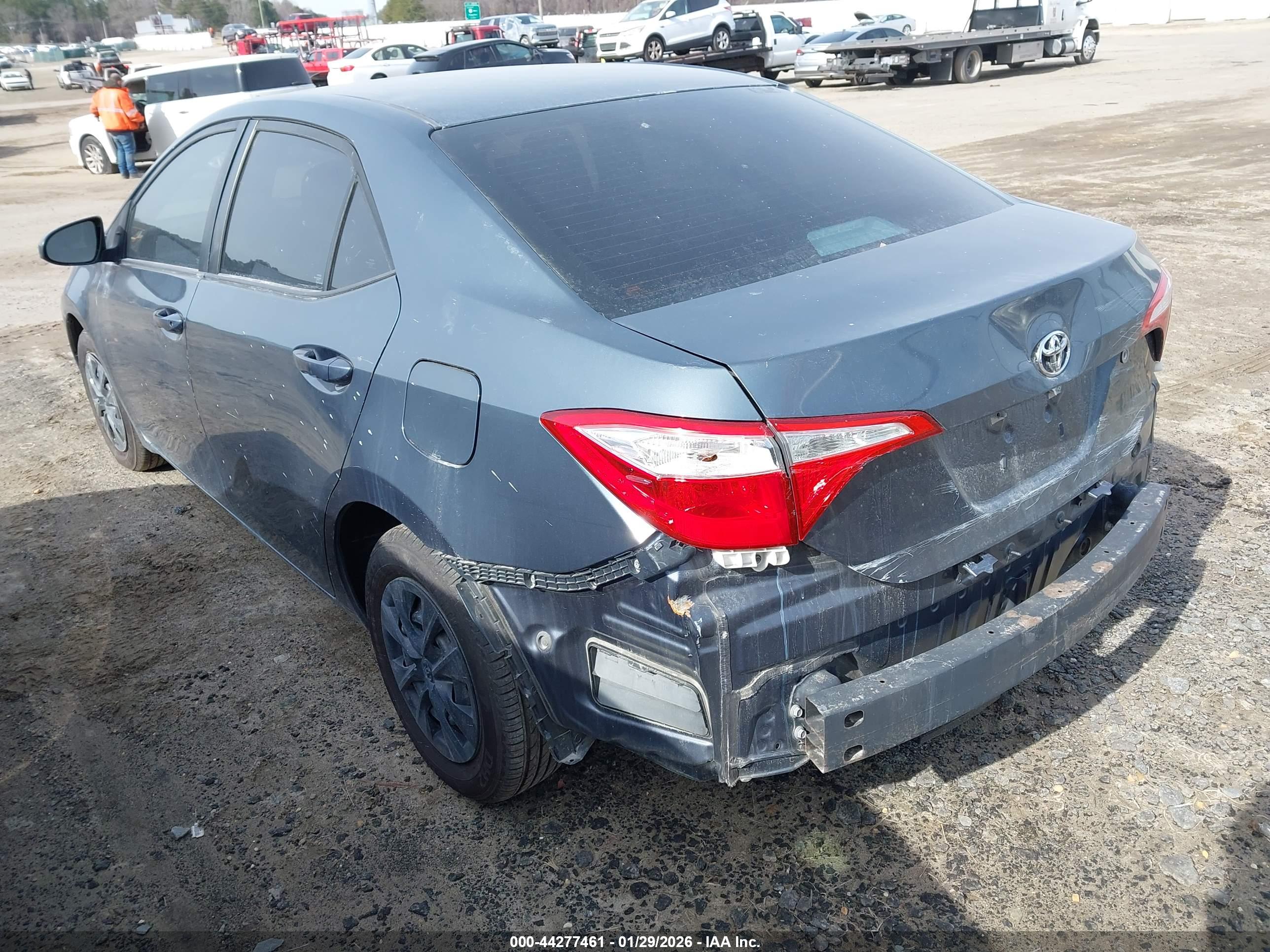 TOYOTA COROLLA image 3