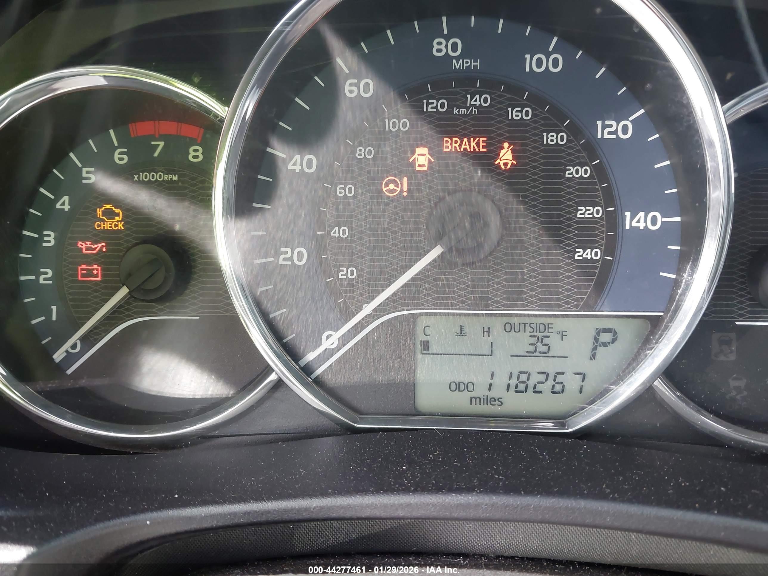 TOYOTA COROLLA image 7