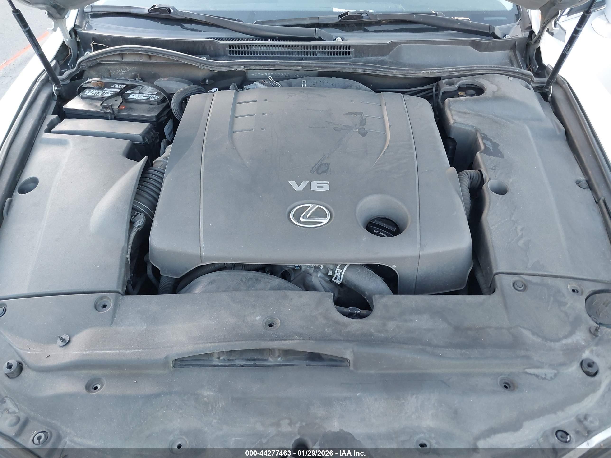LEXUS IS image 10