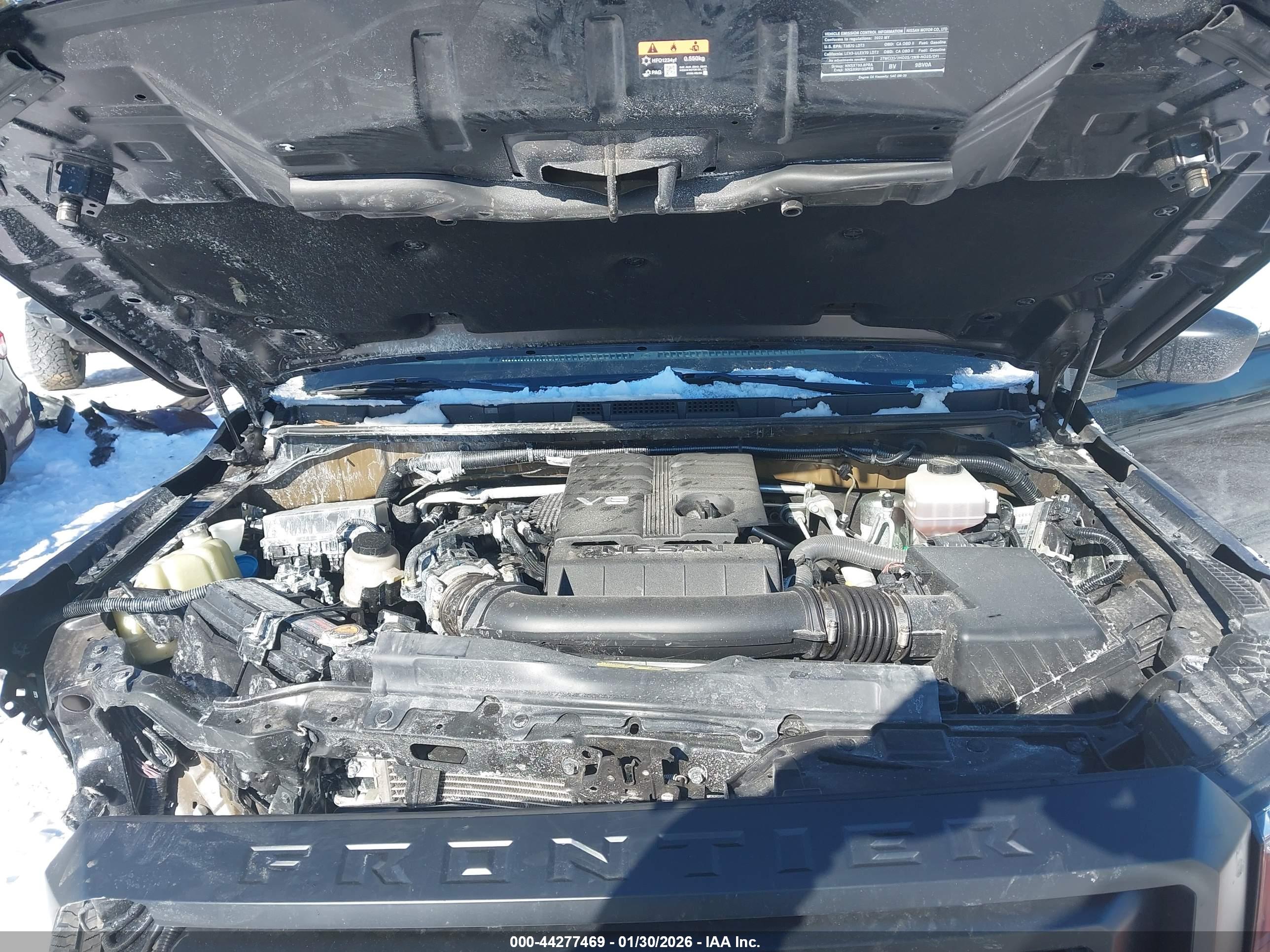 NISSAN FRONTIER image 10