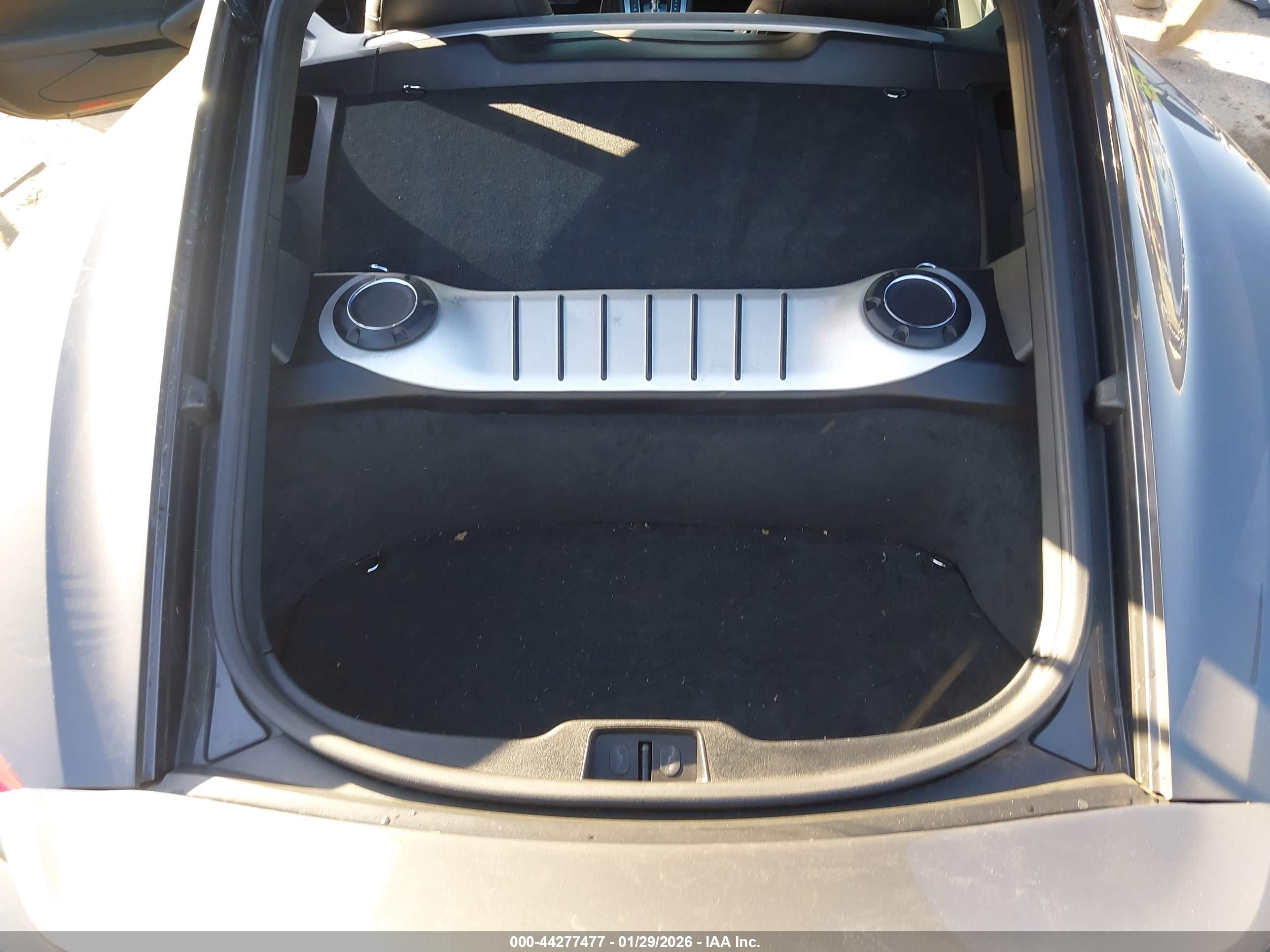 PORSCHE 718 image 10