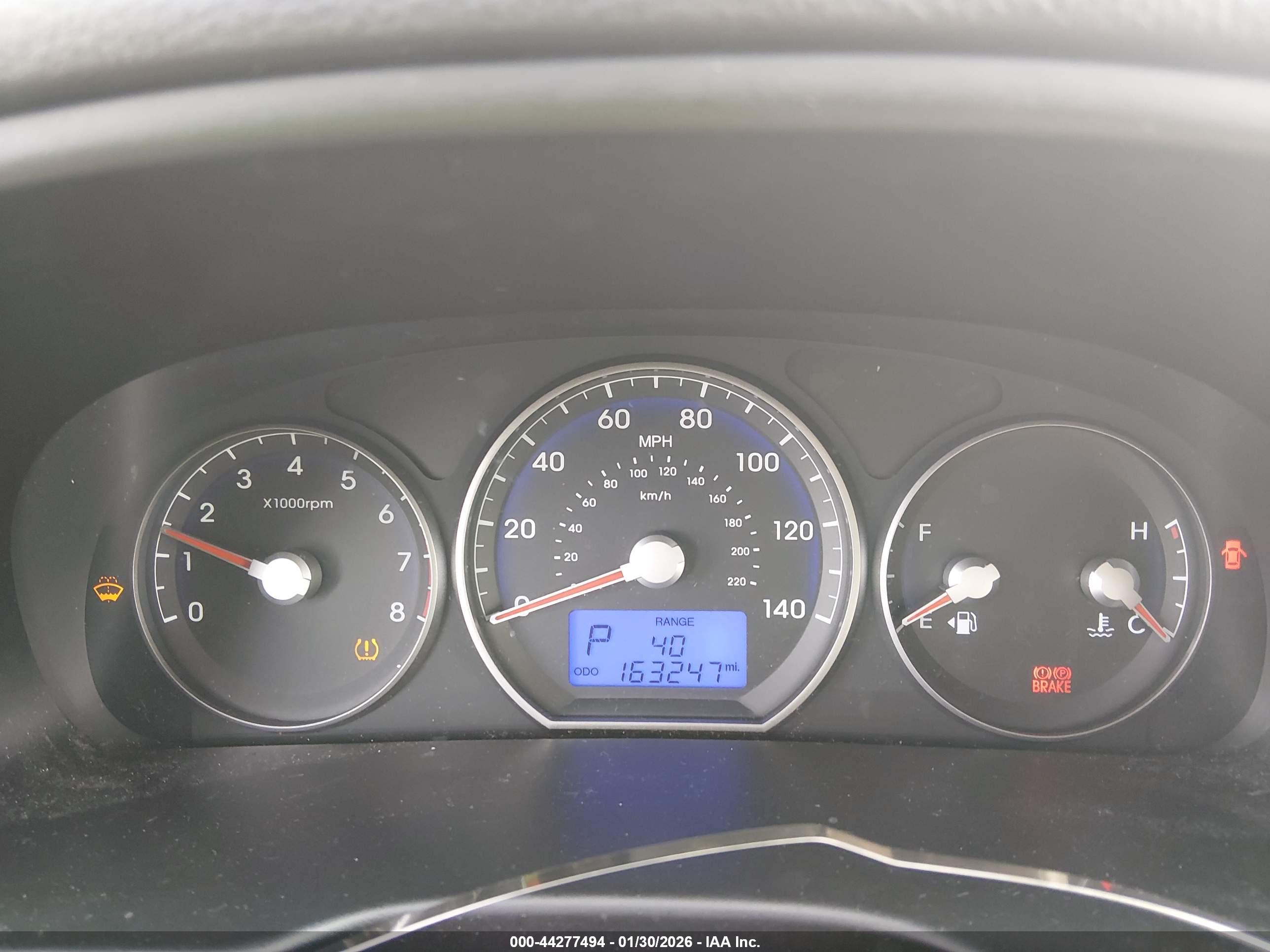 HYUNDAI SANTA image 7