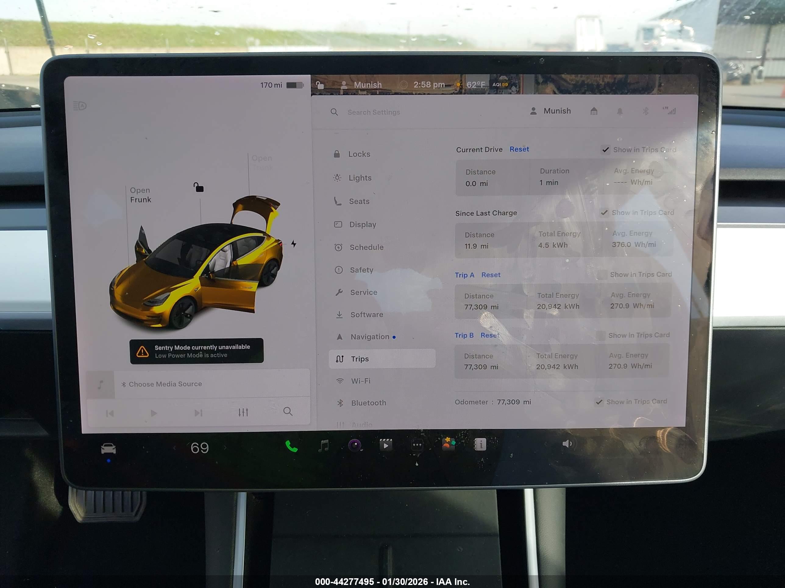 TESLA MODEL image 7