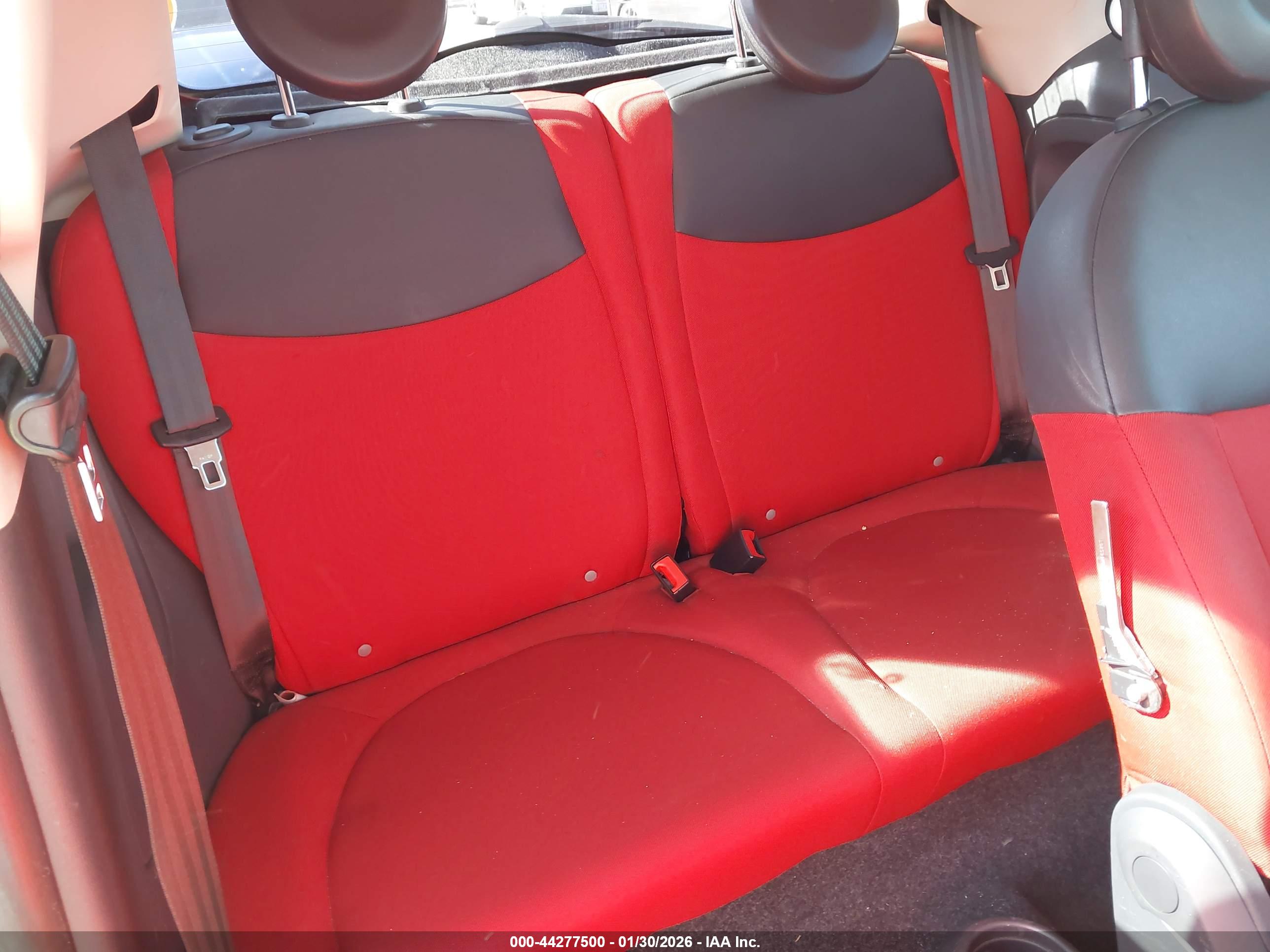 FIAT 500 image 8