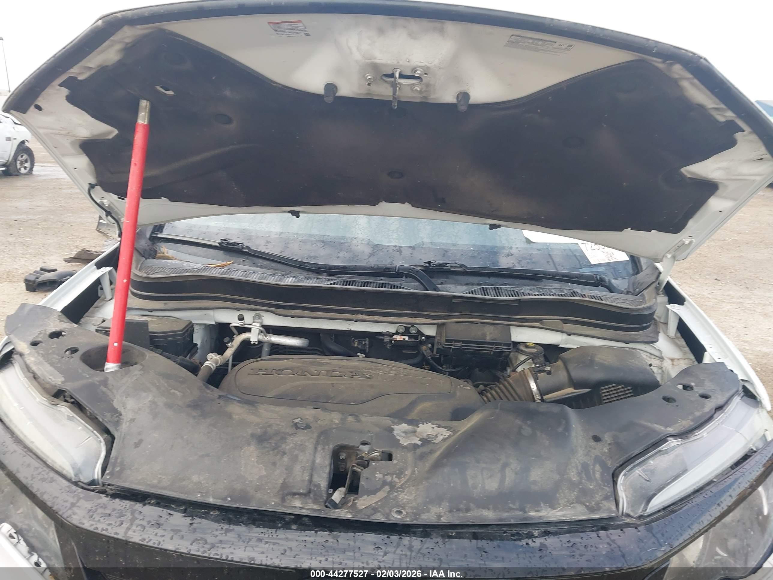 HONDA PILOT image 10