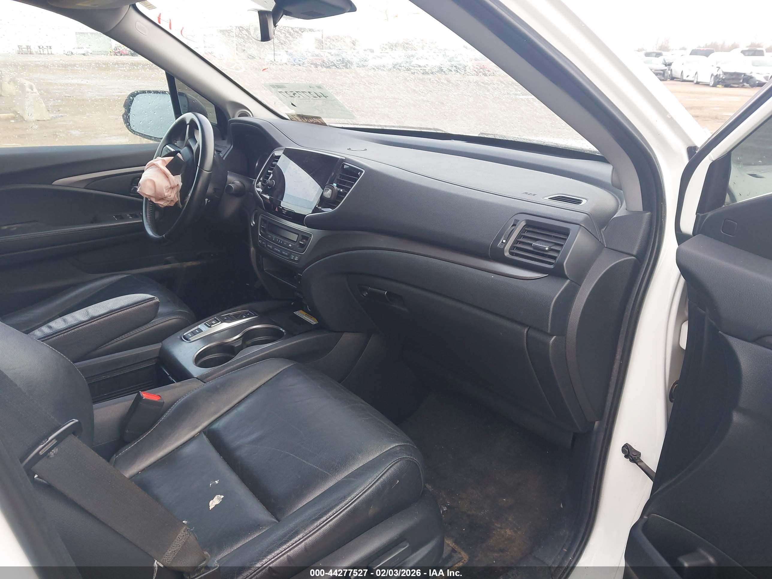 HONDA PILOT image 5