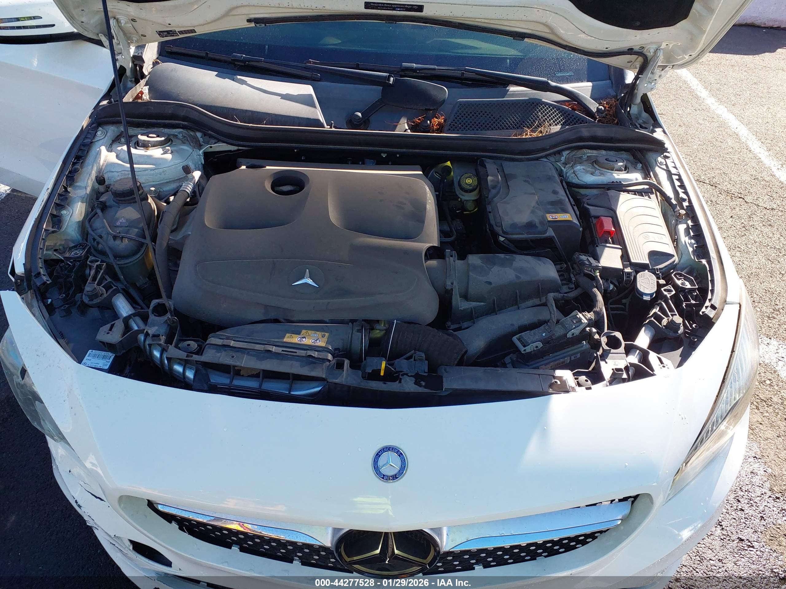 MERCEDES-BENZ CLA image 10