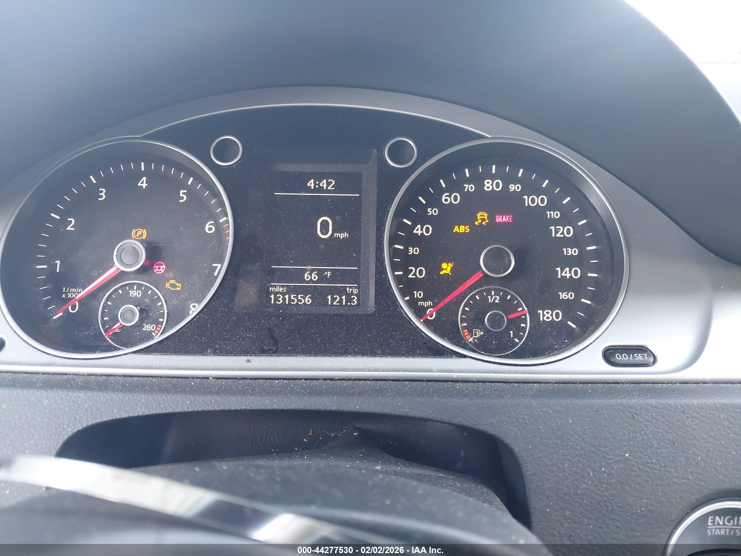VOLKSWAGEN CC image 7